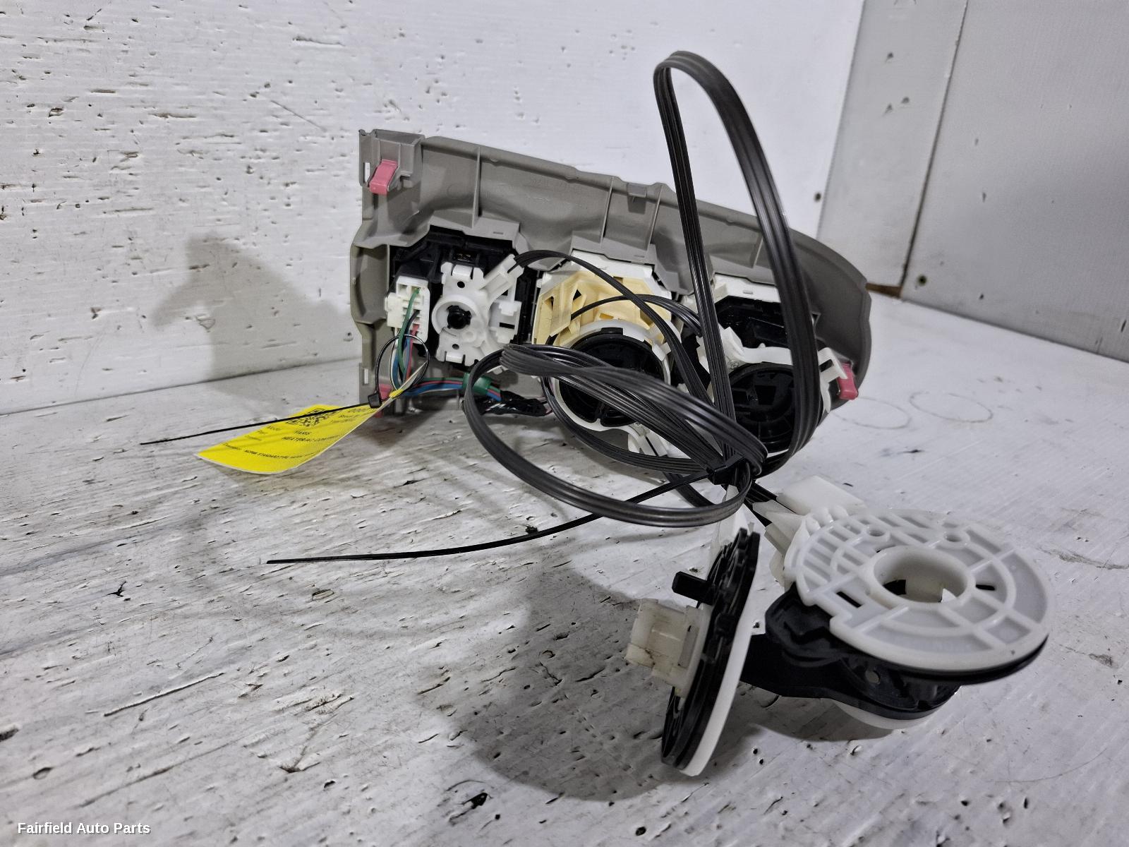 2005-2011 Toyota Yaris Heater Ac Controls