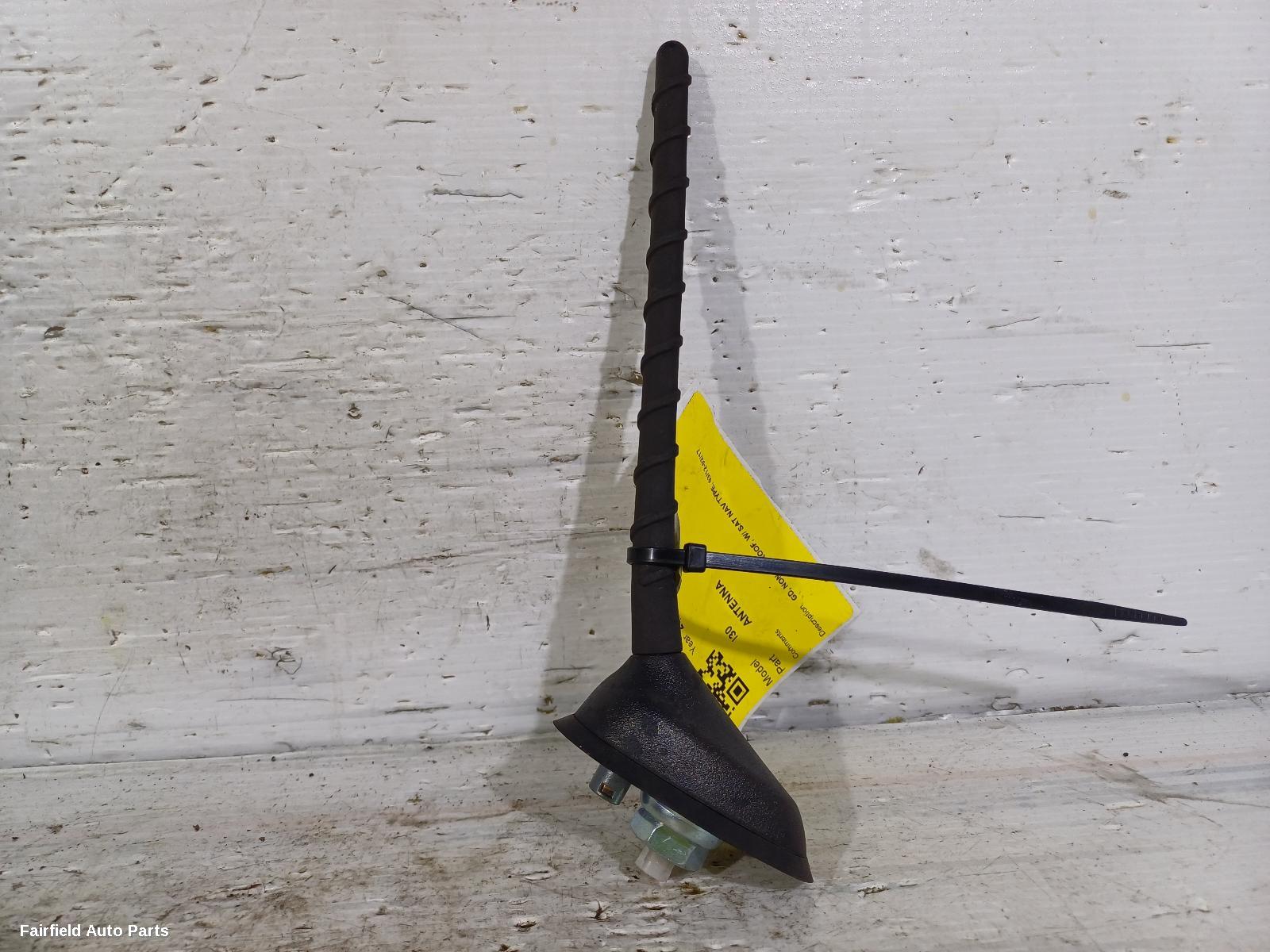 2012-2017 Hyundai I30 Antenna