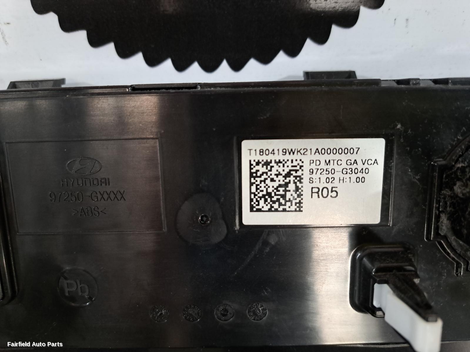 2017-2025 Hyundai I30 Heater Ac Controls