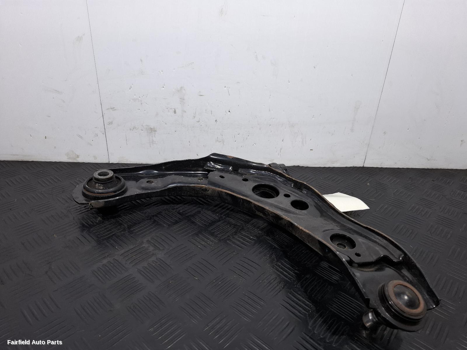 2019-2026 Mazda Cx30 Left Front Hub Assembly