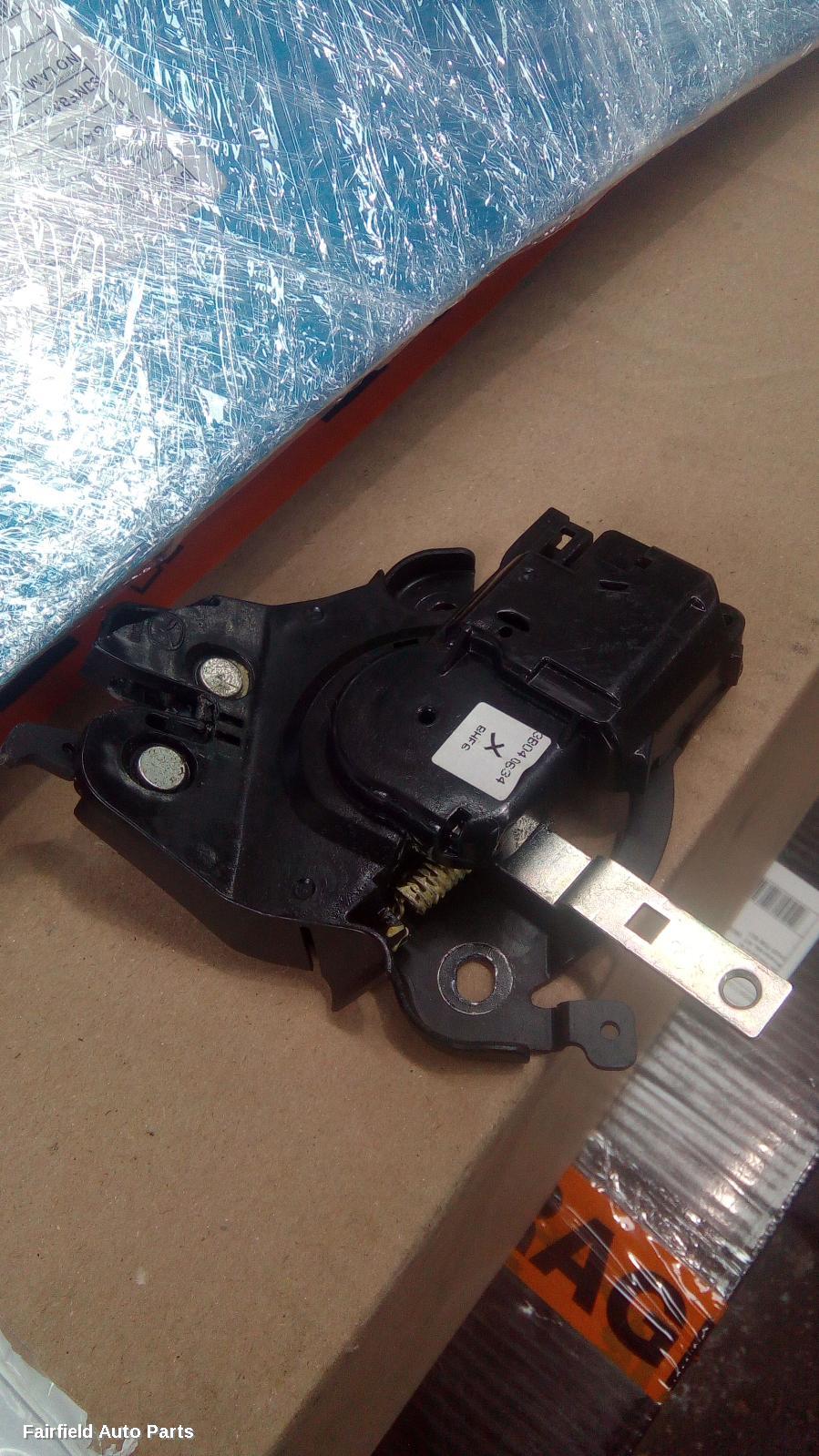 2009-2013 Mazda 3 Door Boot Gate Lock