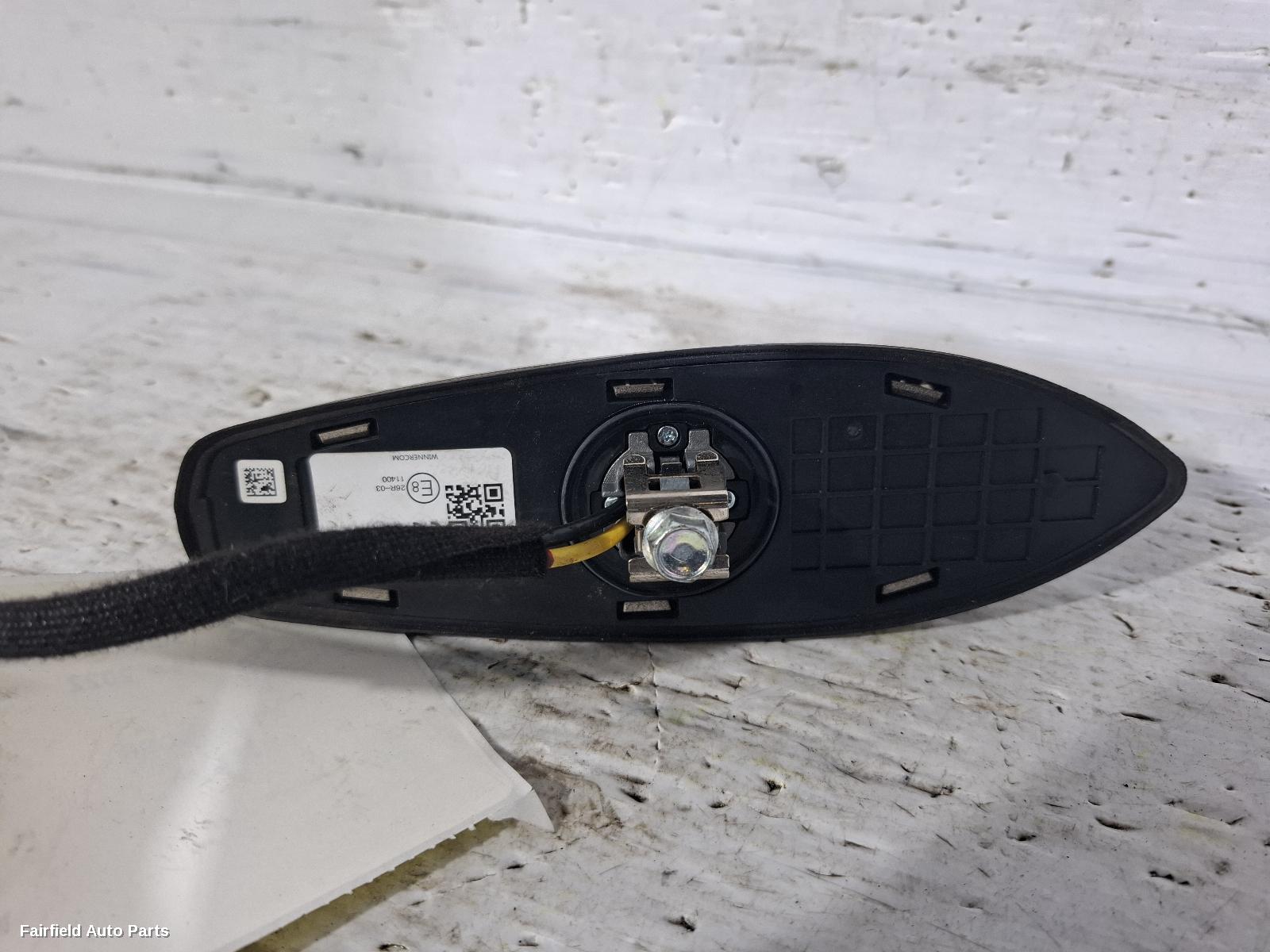 2021-2026 Mitsubishi Outlander Antenna