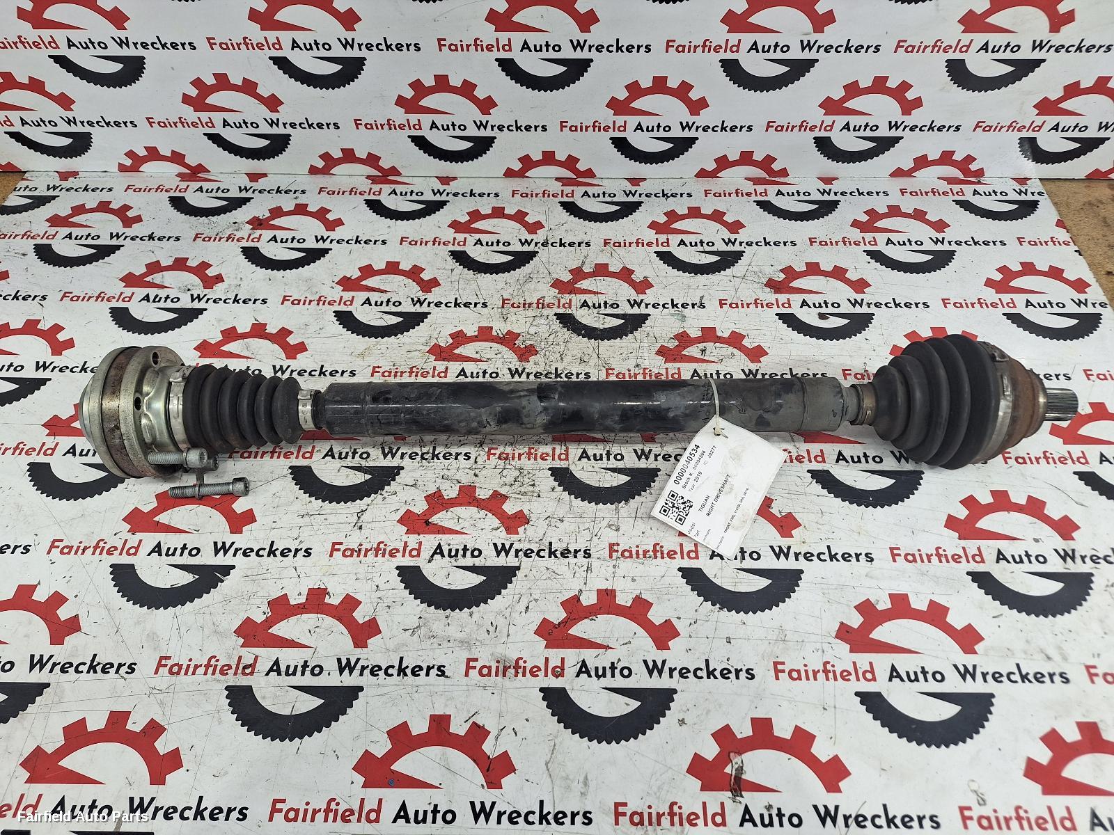 2016-2024 Volkswagen Tiguan Right Driveshaft