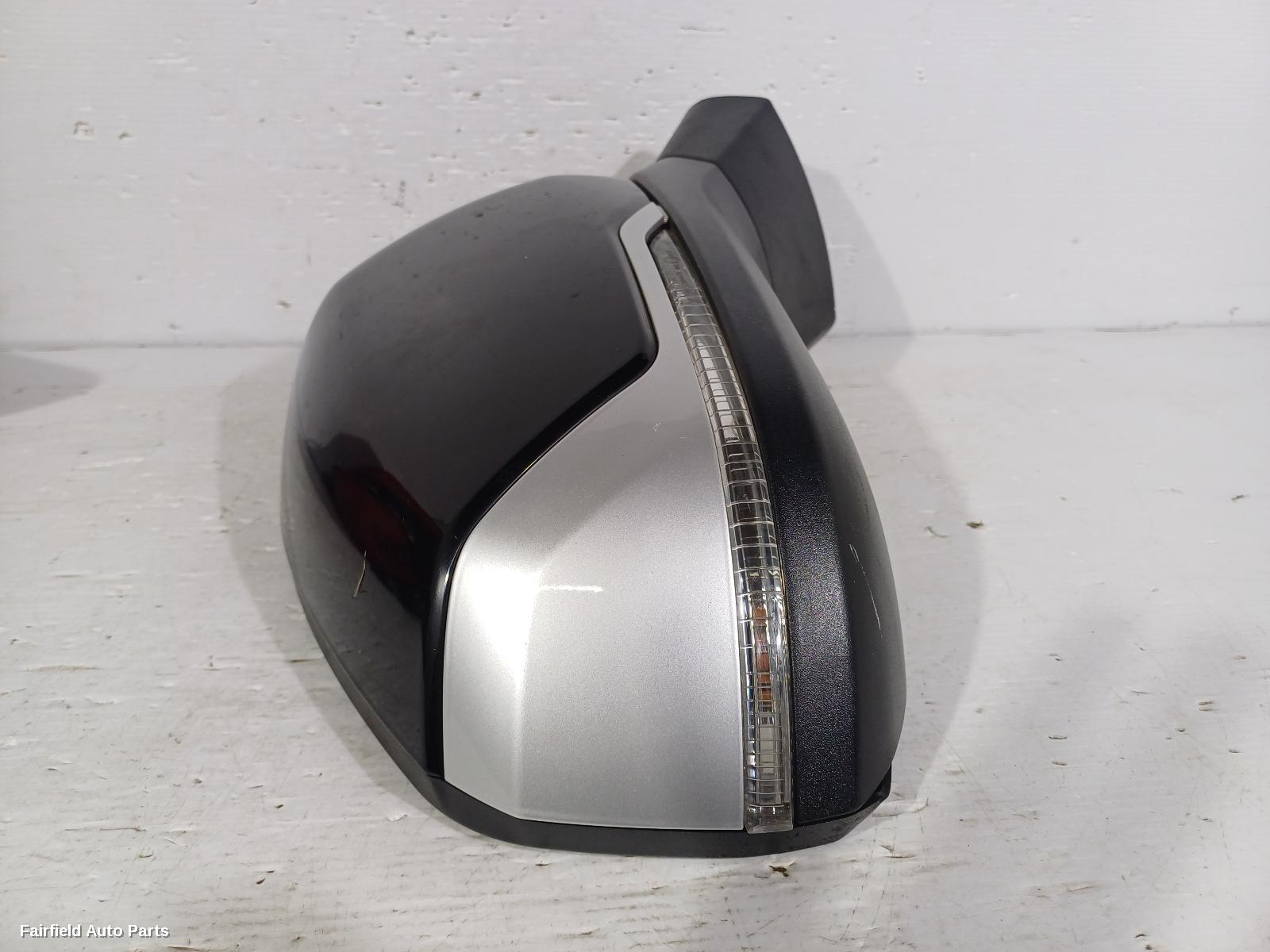 2017-2024 Ldv D90 Right Door Mirror