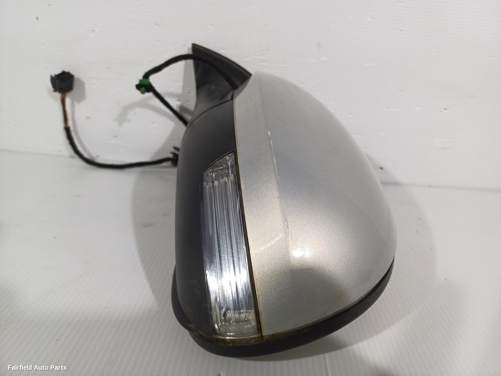 2008-2016 Volkswagen Tiguan Left Door Mirror