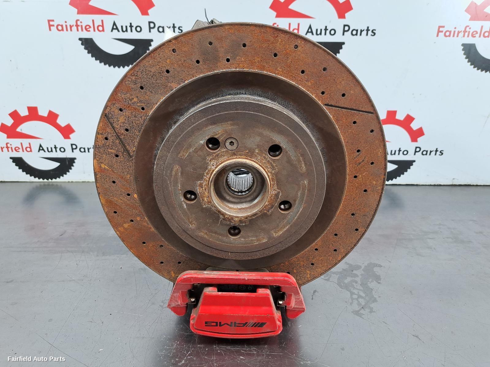 2014-2020 Mercedes Gla Class Left Rear Hub Assembly