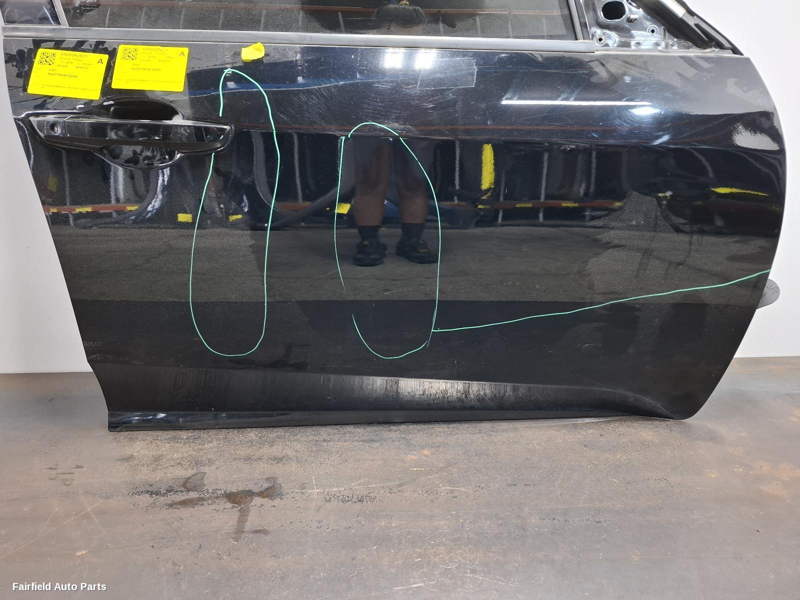 2016-2021 Honda Civic Right Front Door
