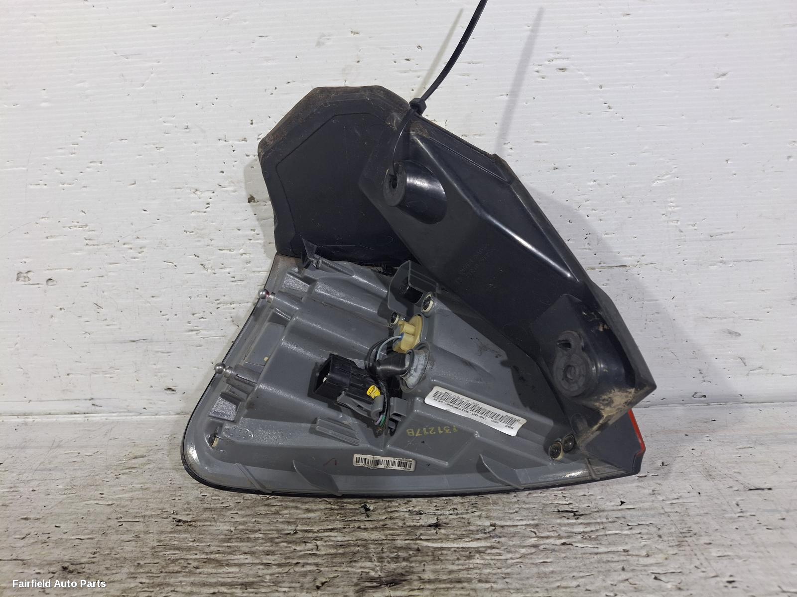 2014-2018 Jeep Cherokee Right Taillight
