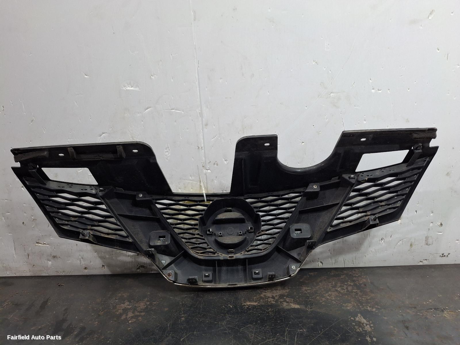 2014-2017 Nissan Xtrail Grille