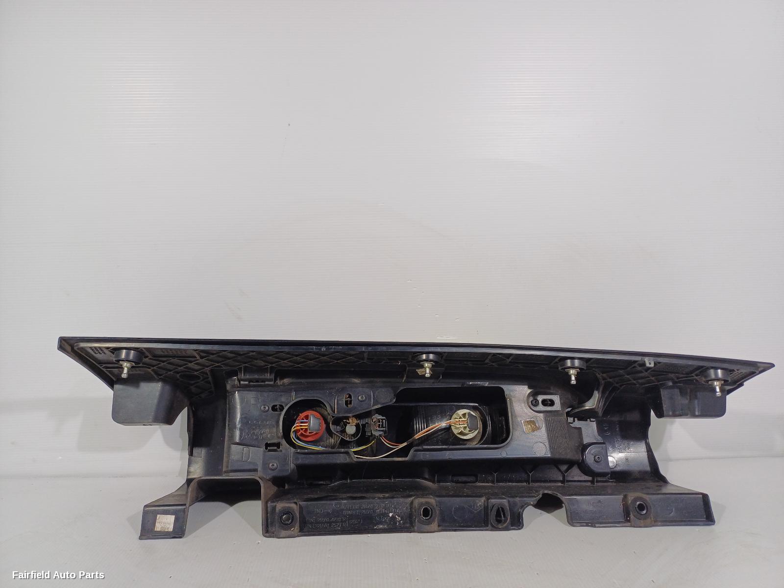 2015-2026 Renault Trafic Right Taillight