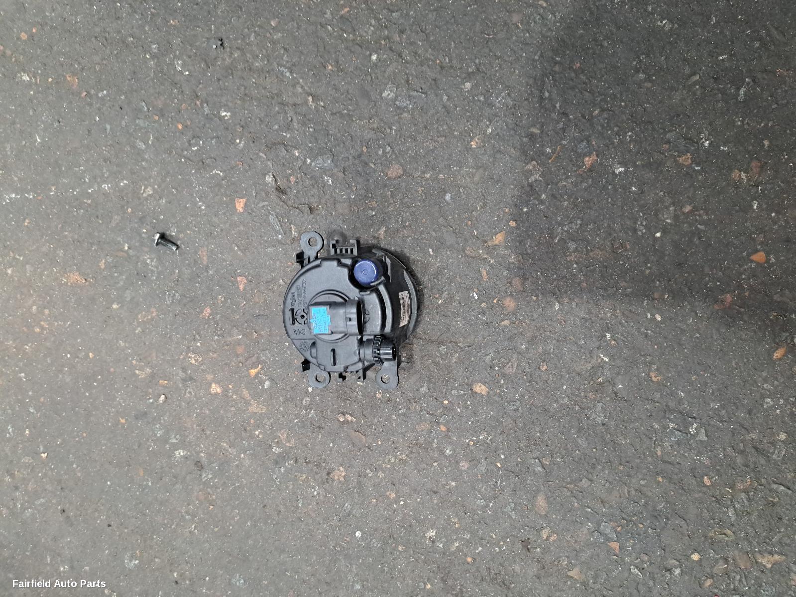 2015-2025 Suzuki Vitara Right Indicator Fog Side