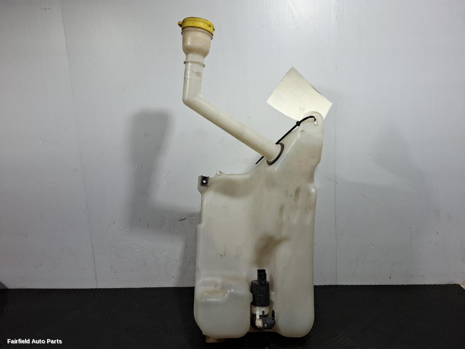 2010-2016 Renault Megane Washer Bottle