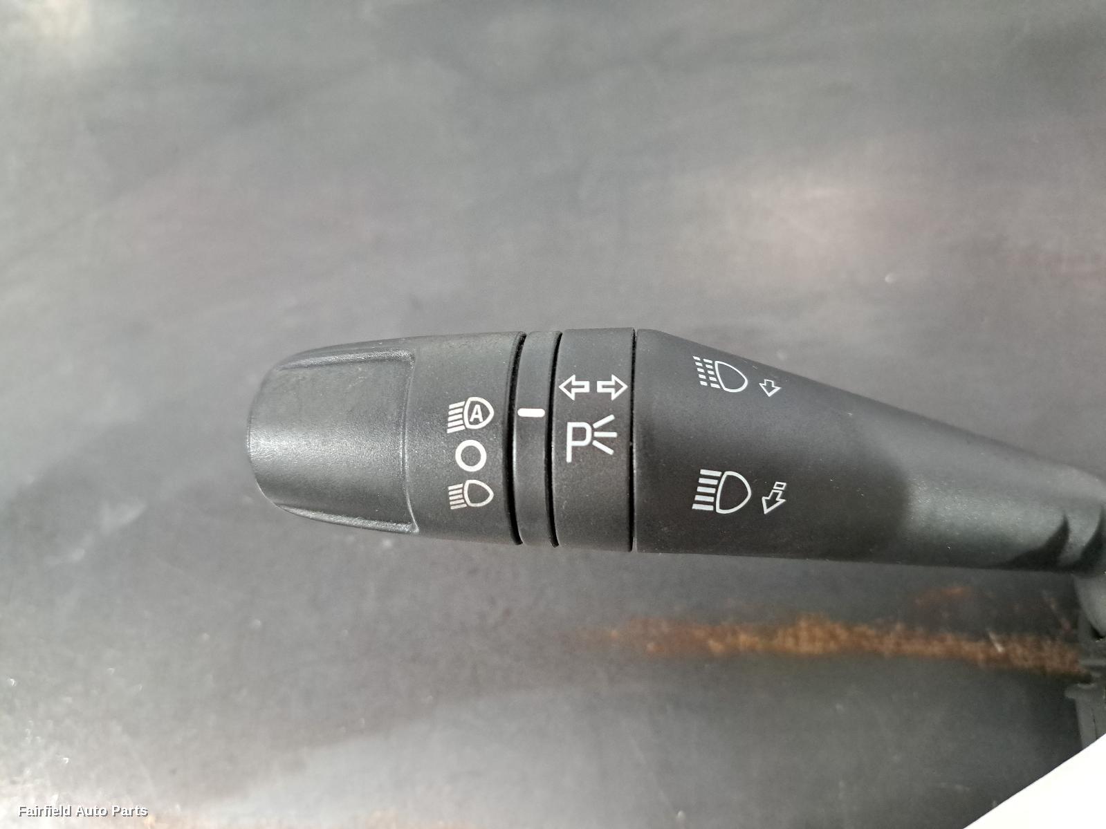 2011-2021 Alfa Romeo Giulietta Combination Switch