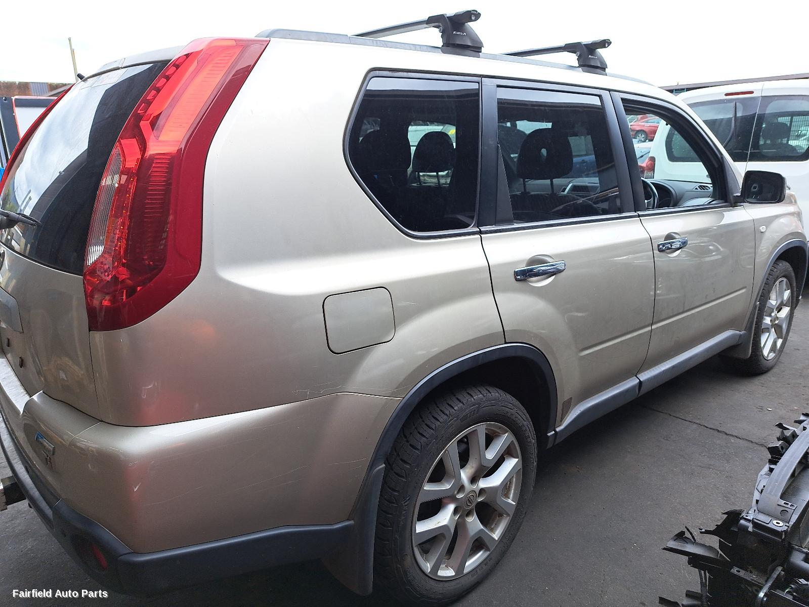 2010-2013 Nissan Xtrail Fan