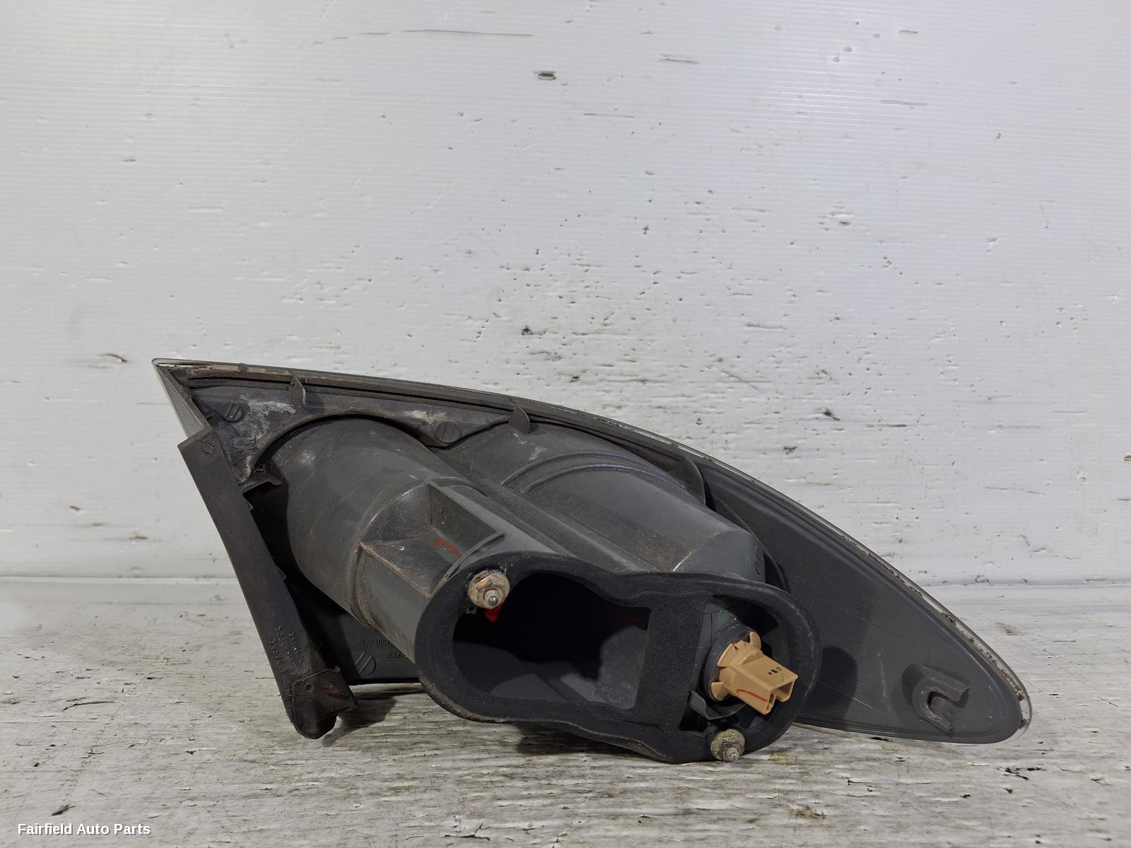 2002-2005 Mazda 6 Right Taillight