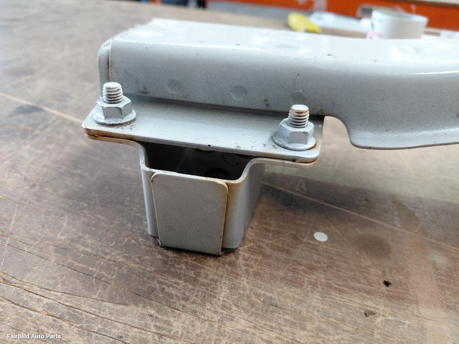 2015-2021 Haval H2 R Bar Bracket Reinfo