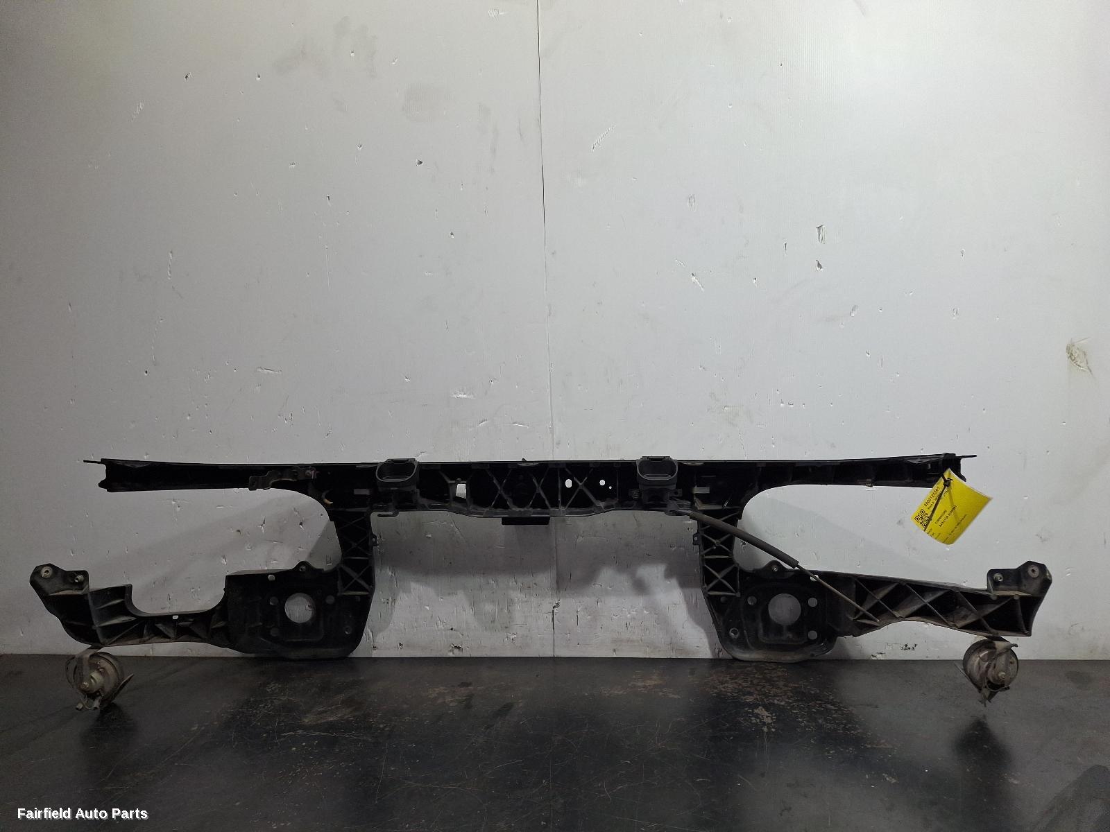 2006-2010 Holden Commodore Radiator Support