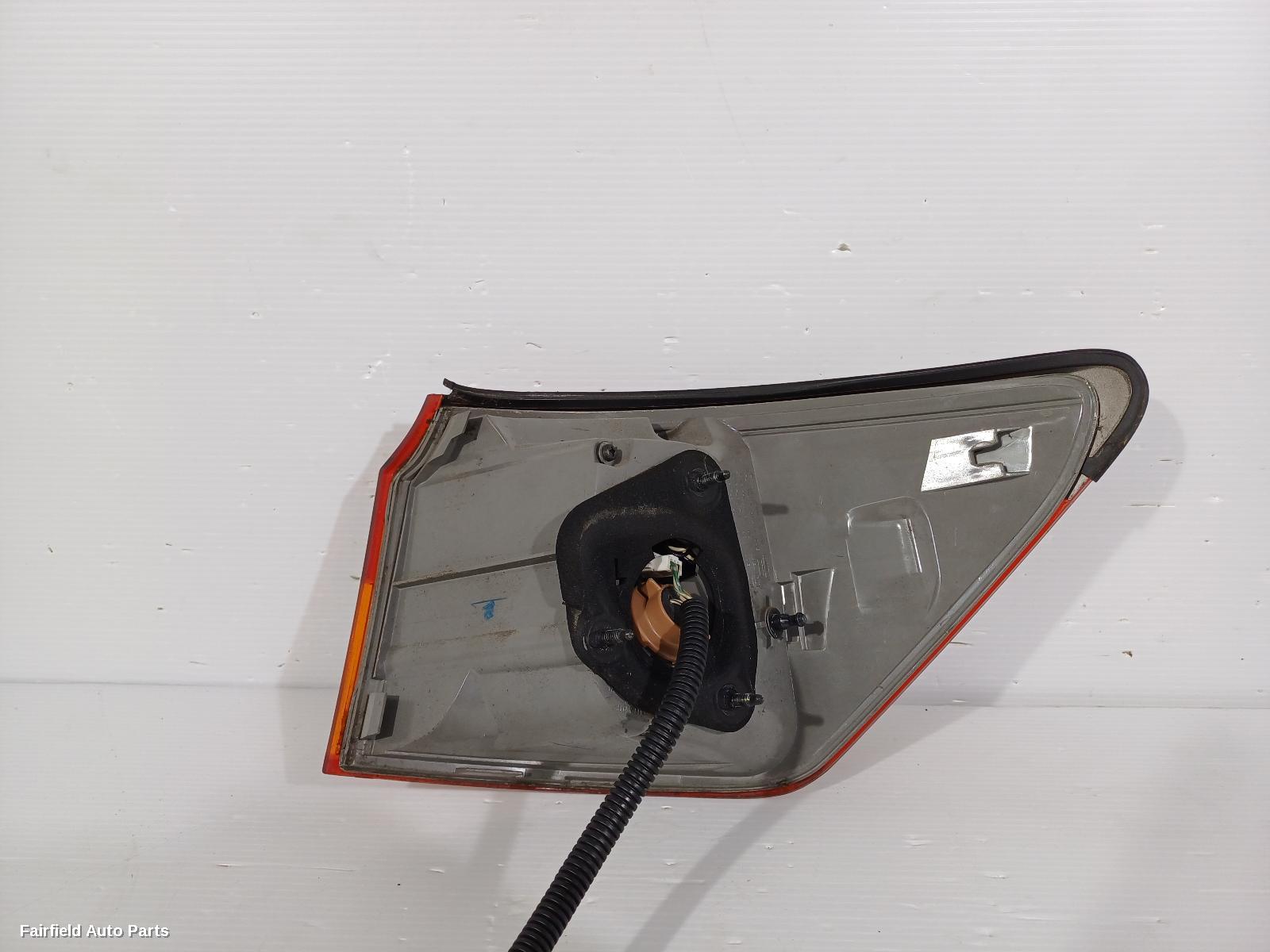 2005-2008 Lexus Is250/is250c Left Taillight