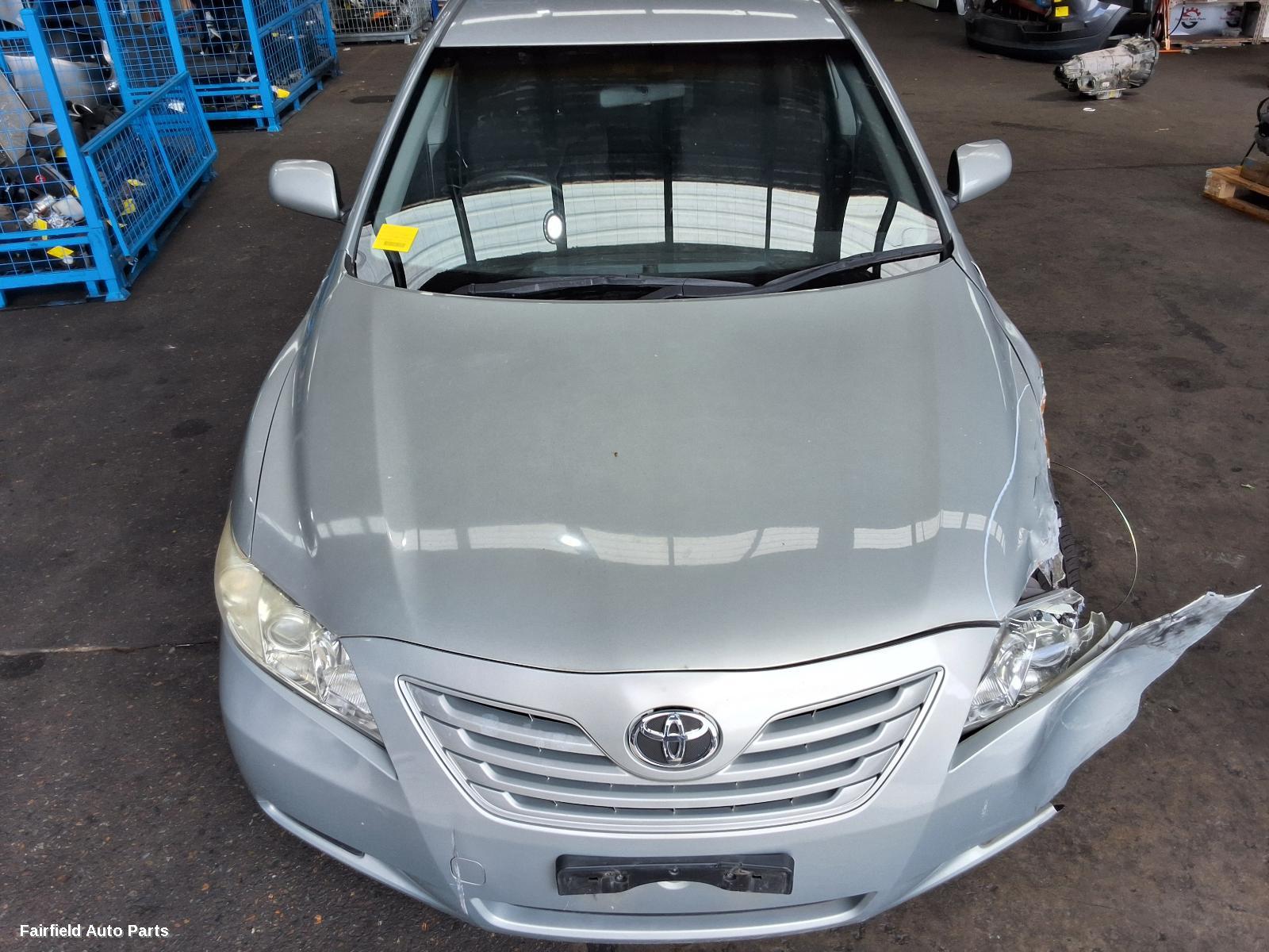 2006-2009 Toyota Camry Rear Garnish
