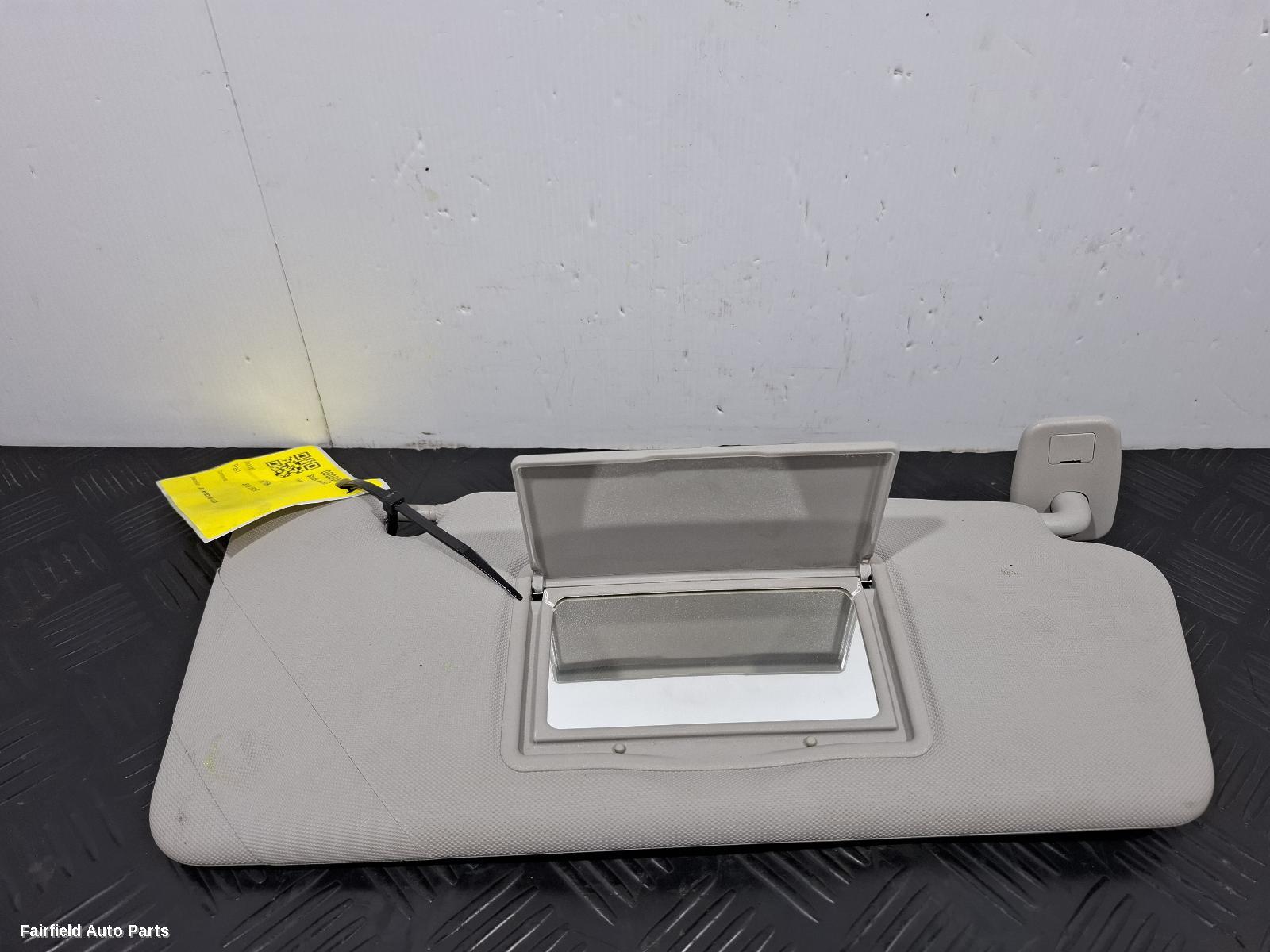 2014-2020 Renault Captur Sunvisor