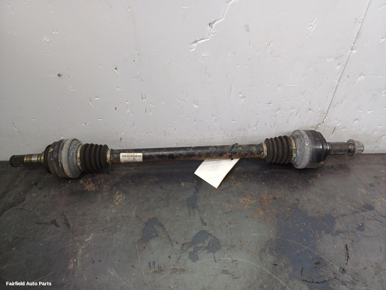 2010-2018 Porsche Cayenne Right Driveshaft