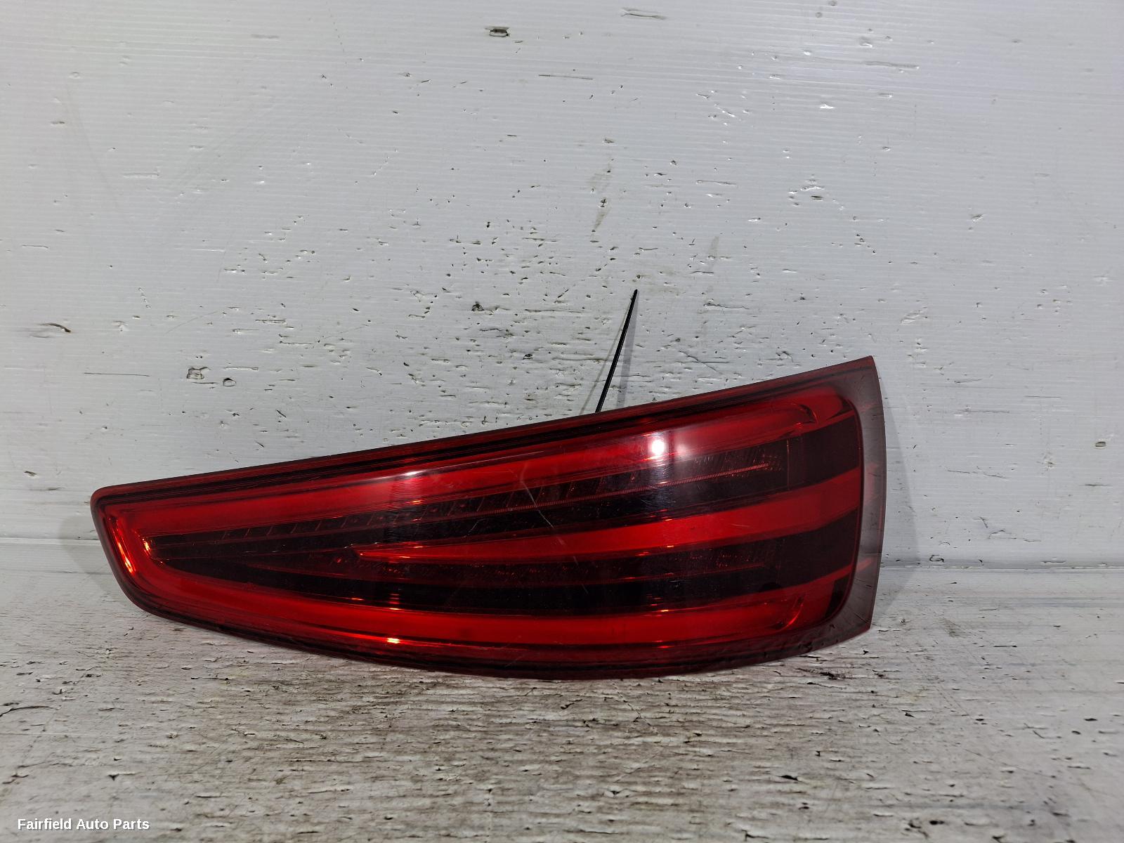 2012-2015 Audi Q3 Right Taillight