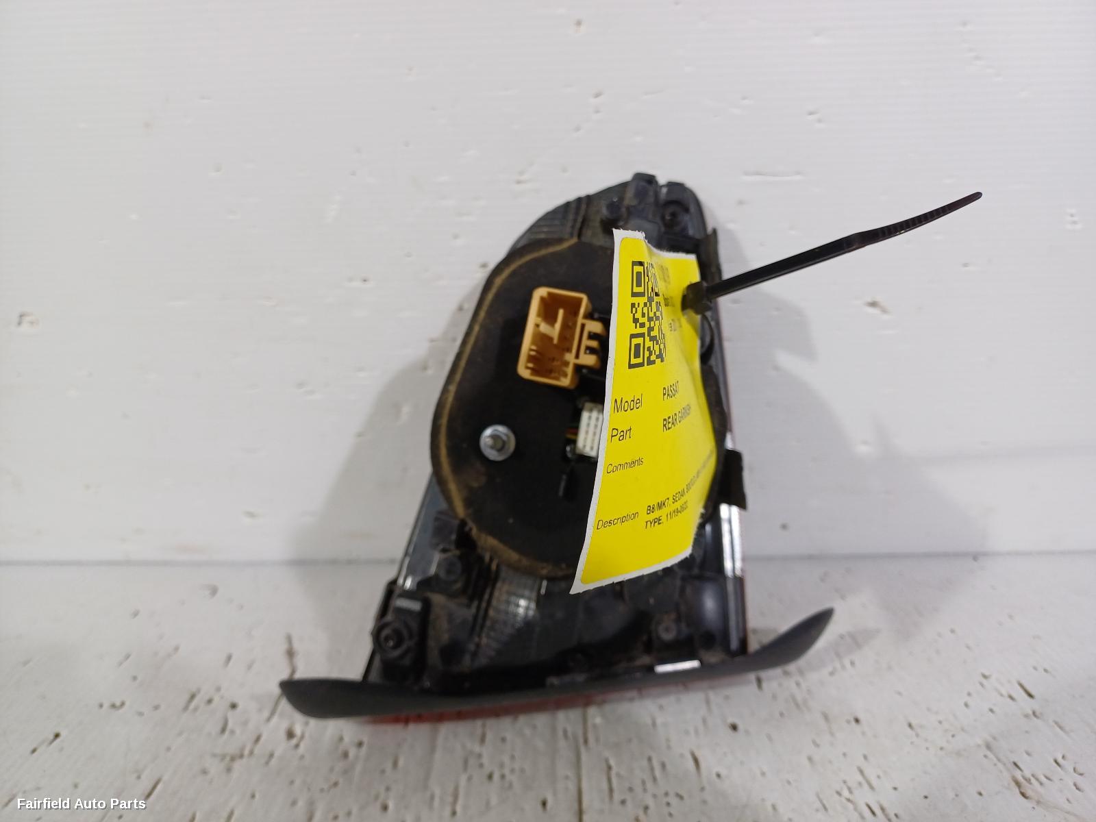 2019-2022 Volkswagen Passat Rear Garnish