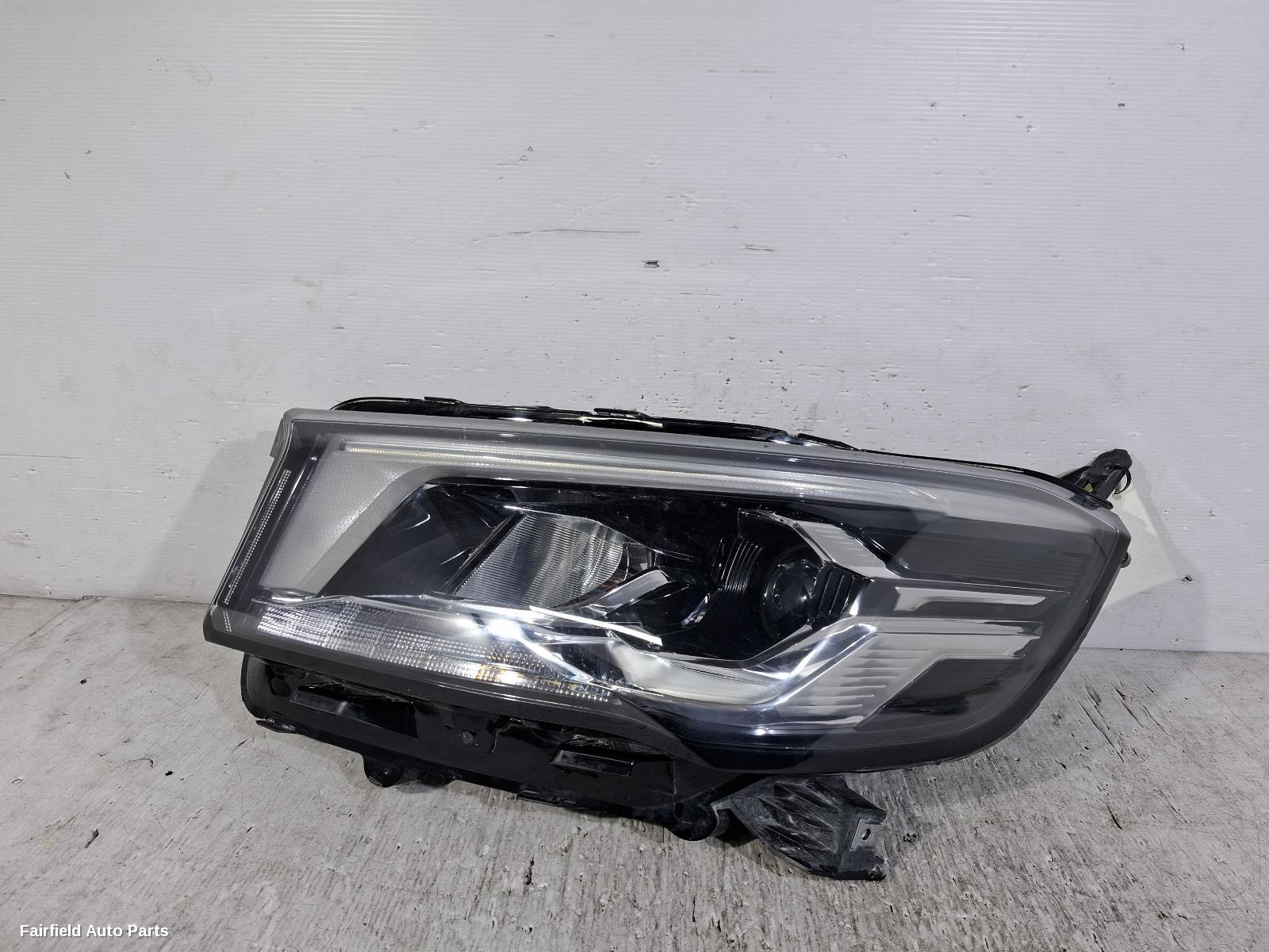 2020-2026 Ldv Deliver 9 Left Headlamp