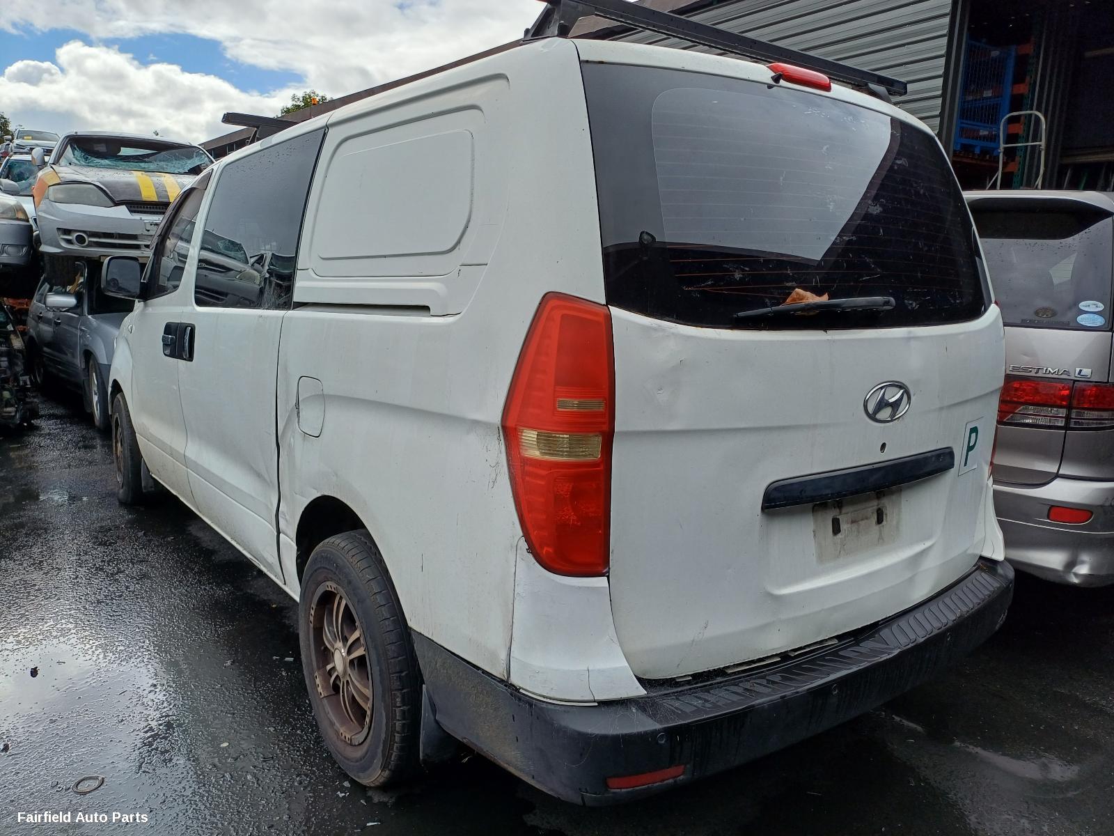 2007-2021 Hyundai Iload/imax Sunvisor