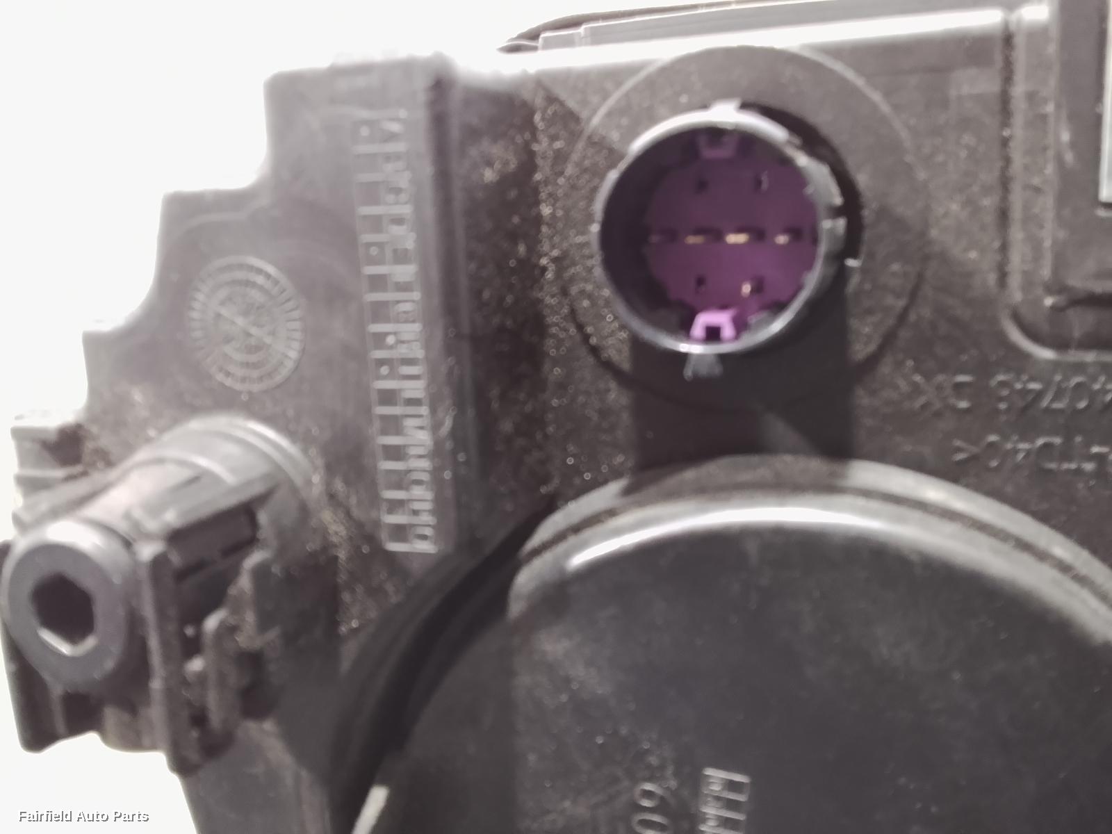 2015-2020 Jeep Renegade Right Headlamp