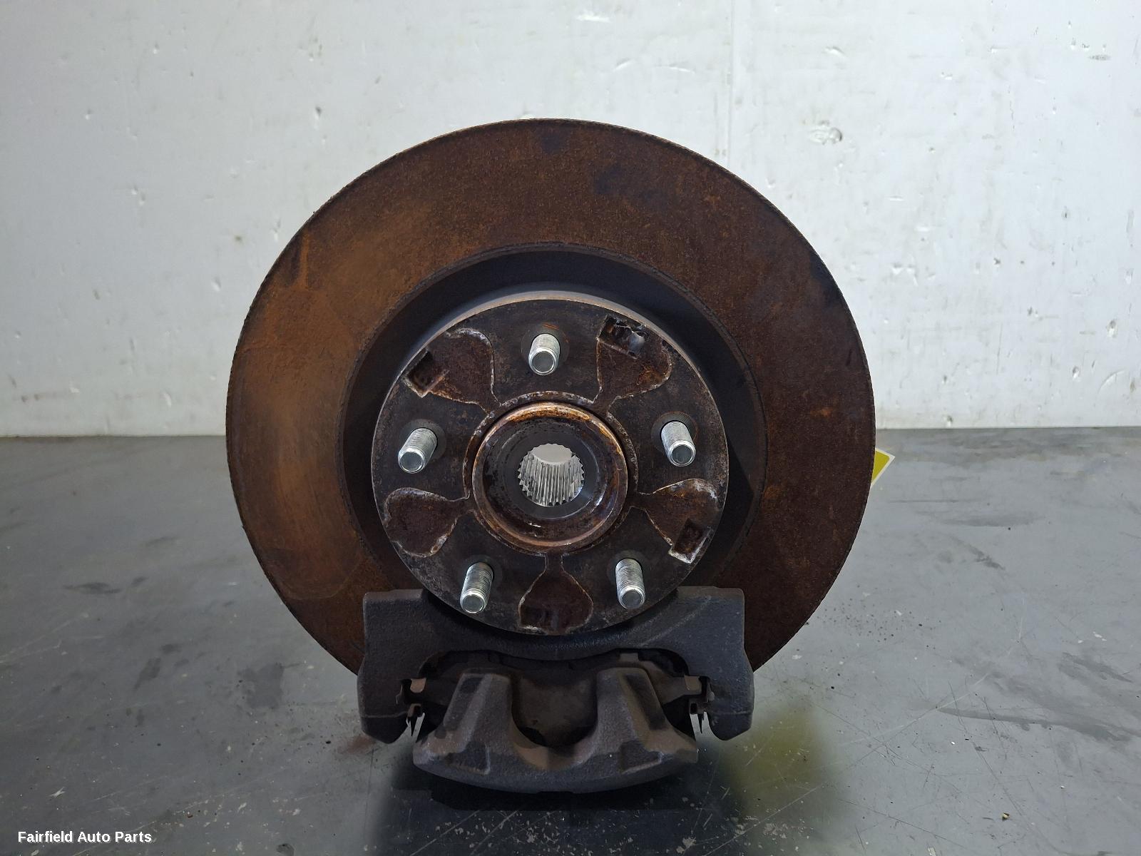 2010-2024 Mitsubishi Asx Right Front Hub Assembly
