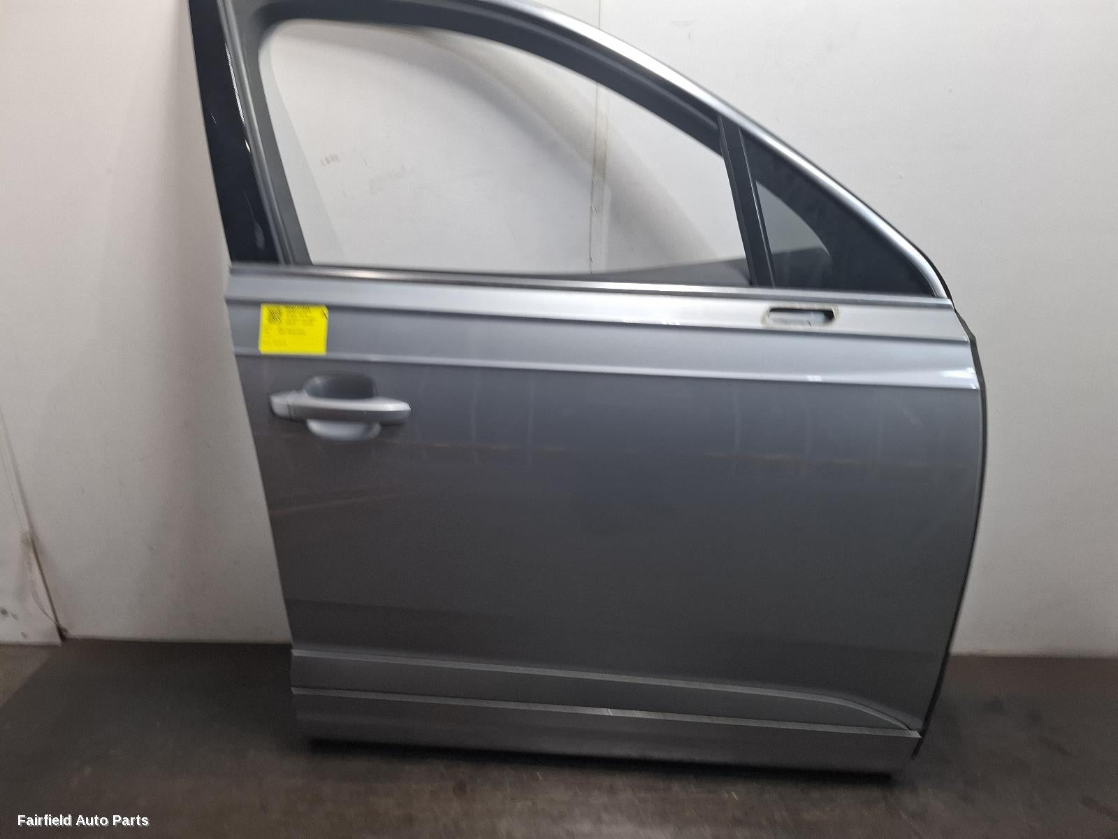 2015-2020 Audi Q7 Right Front Door