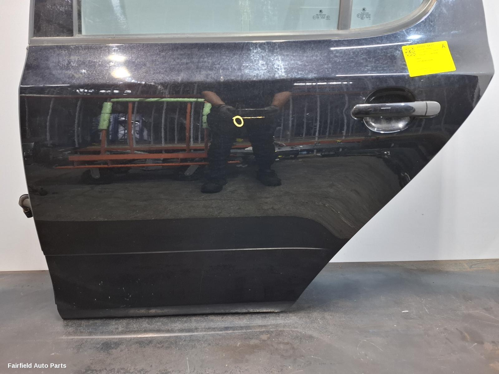 2011-2015 Skoda Fabia Left Rear Door Sliding