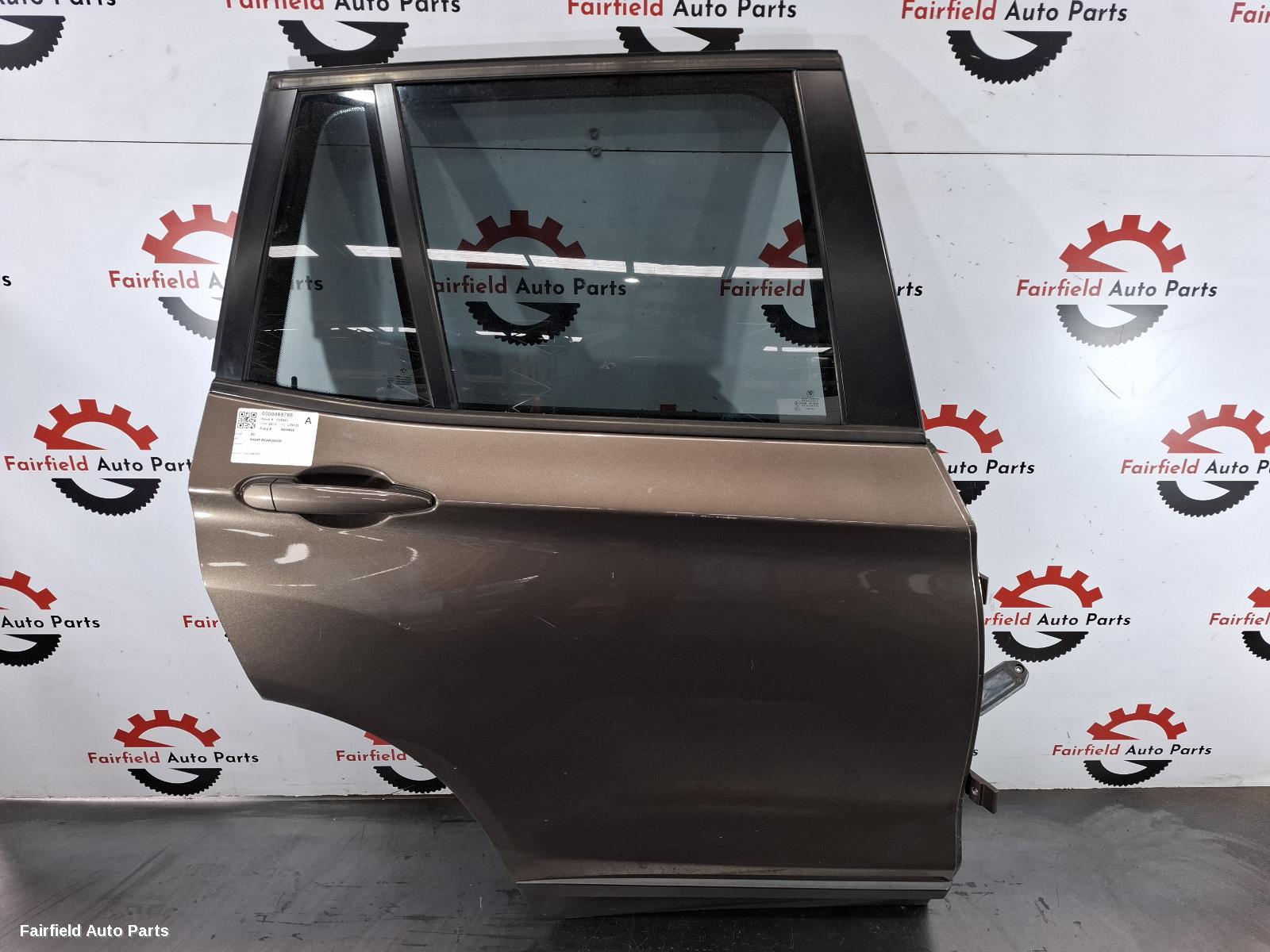 2009-2017 Bmw X3 Right Rear Door Sliding