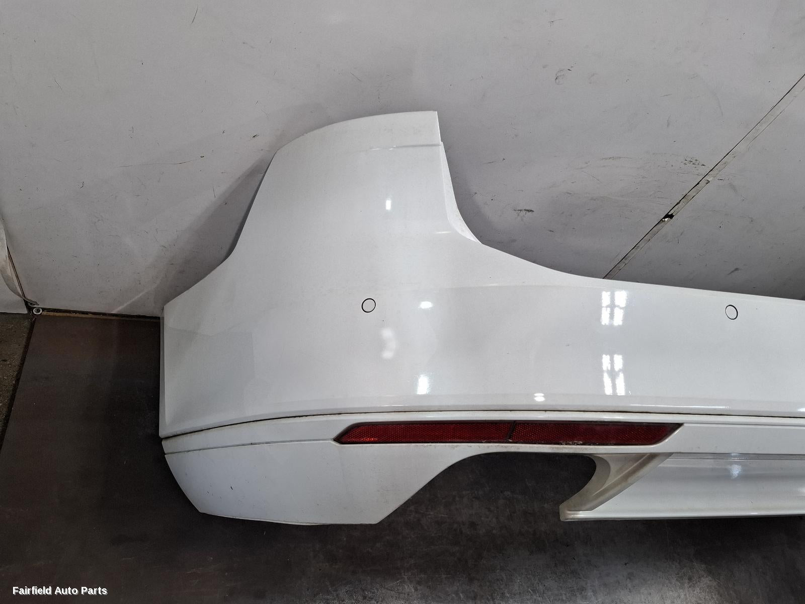 2015-2019 Volkswagen Passat Rear Bumper