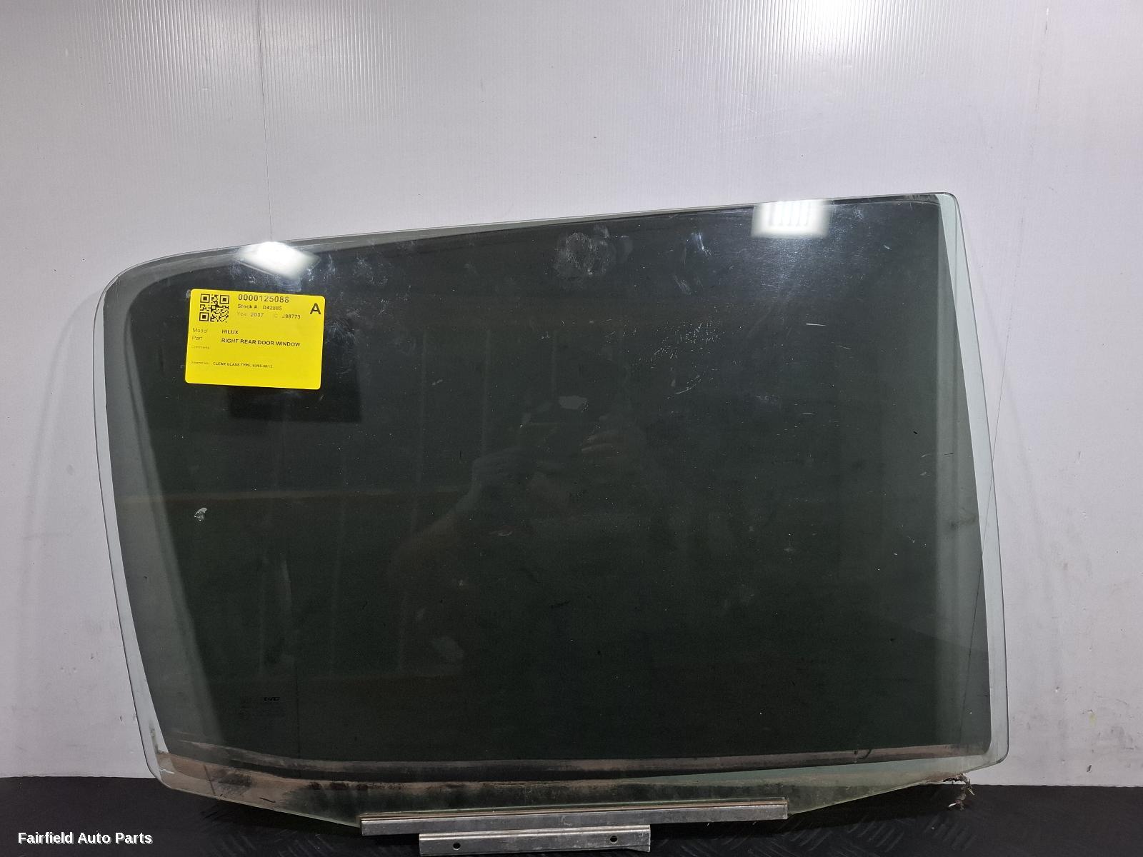 2005-2015 Toyota Hilux Right Rear Door Window