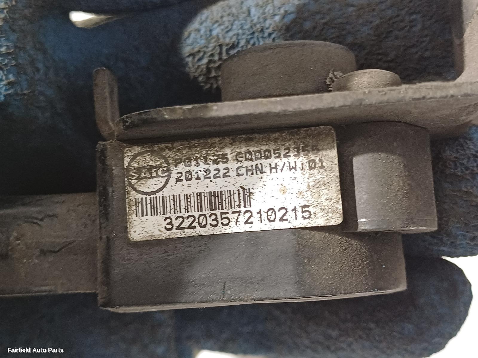 2017-2026 Ldv D90 Right Front Upper Control Arm