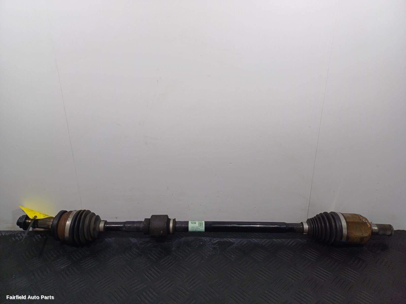 2020-2026 Kia Stonic Right Driveshaft