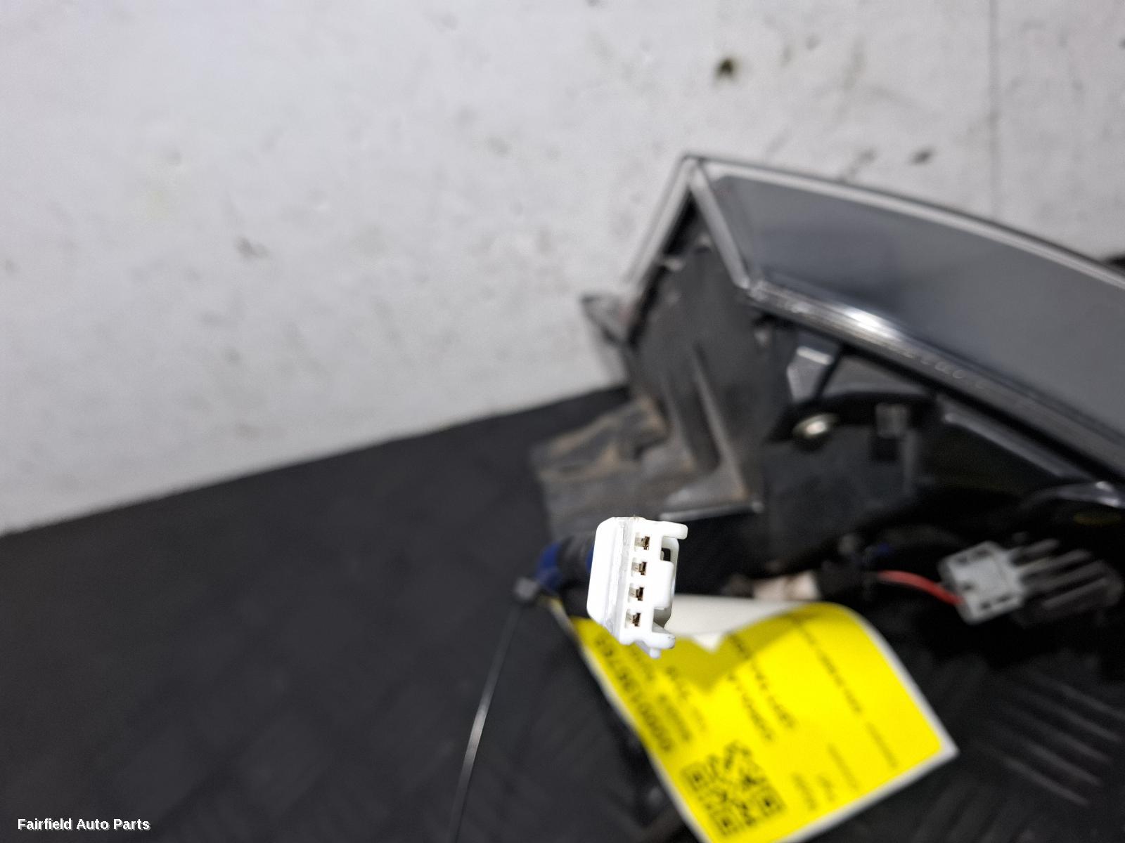 2018-2022 Toyota Corolla Left Taillight