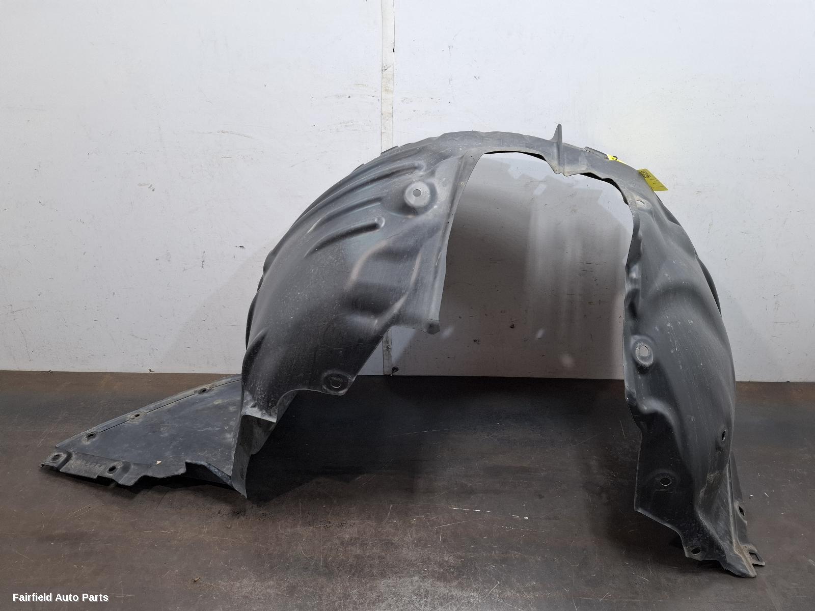 2018-2023 Mazda Cx8 Right Guard Liner