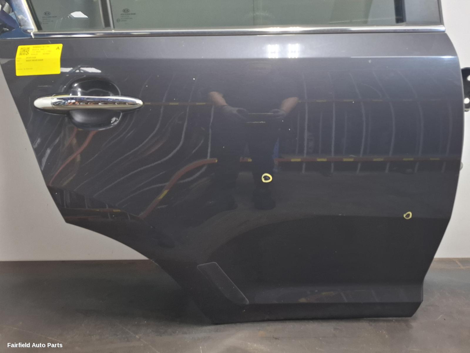 2010-2015 Kia Sportage Right Rear Door Sliding