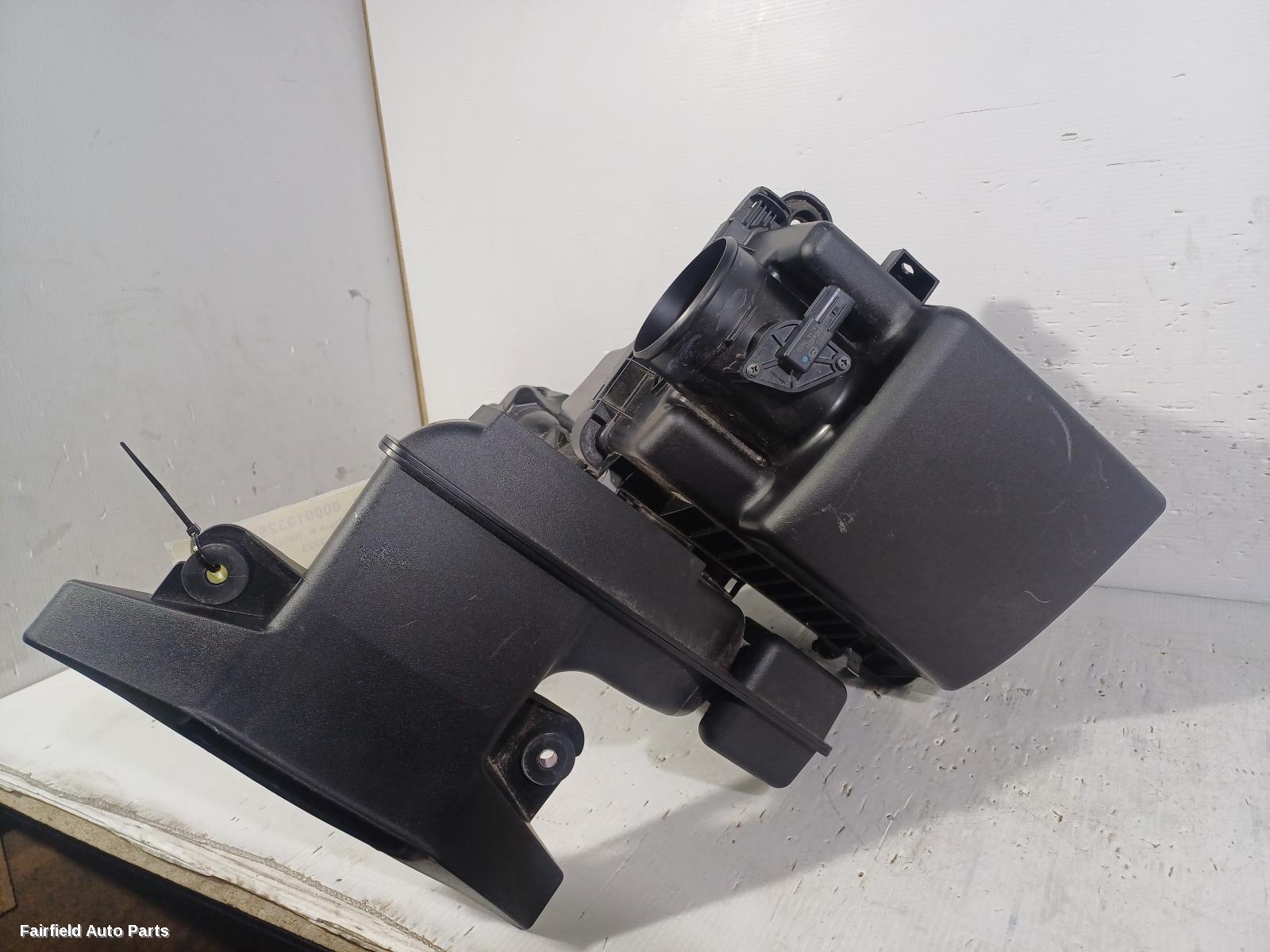 2018-2023 Mazda Cx8 Air Cleaner Box