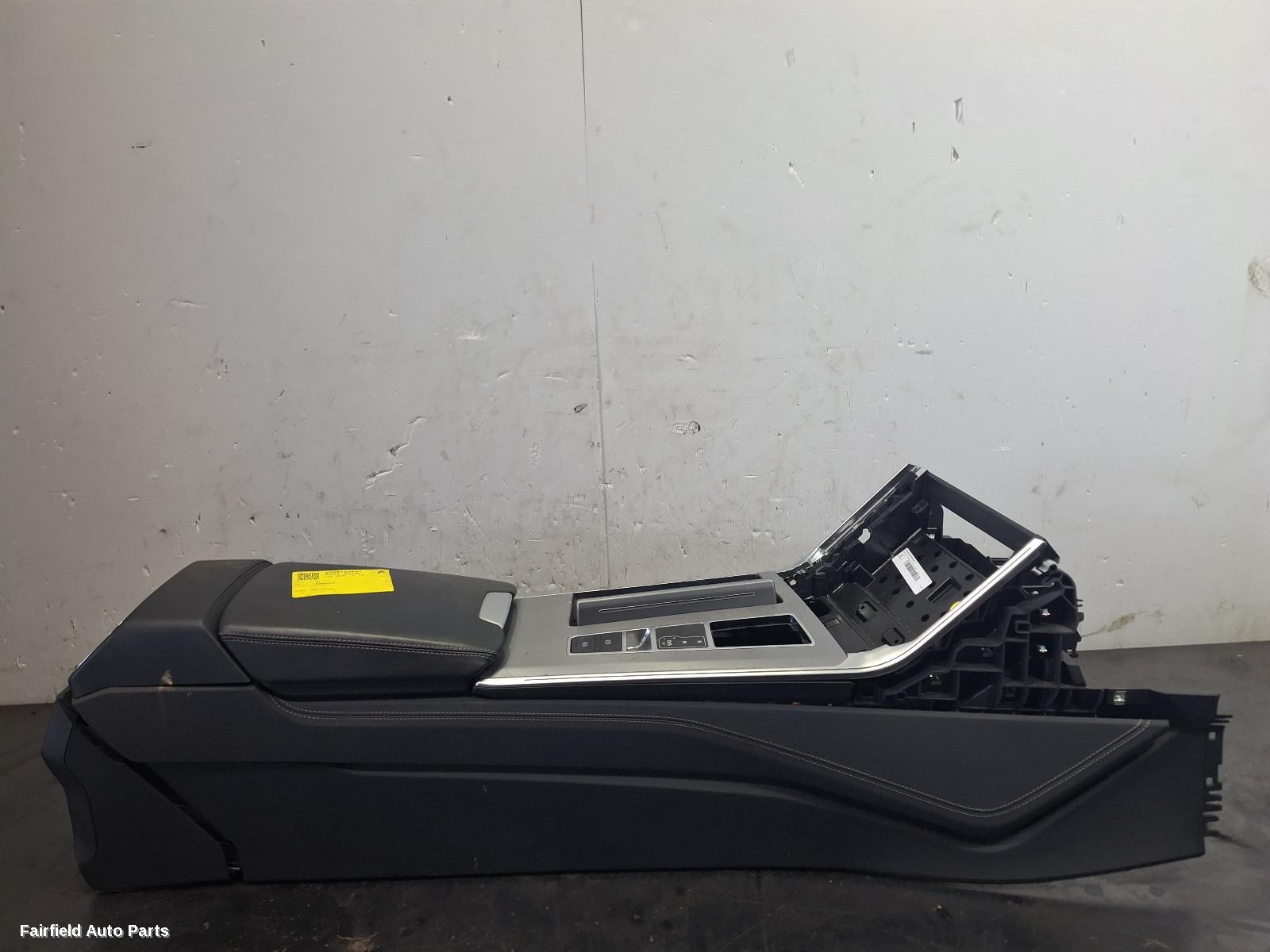 2018-2025 Audi A7 Console