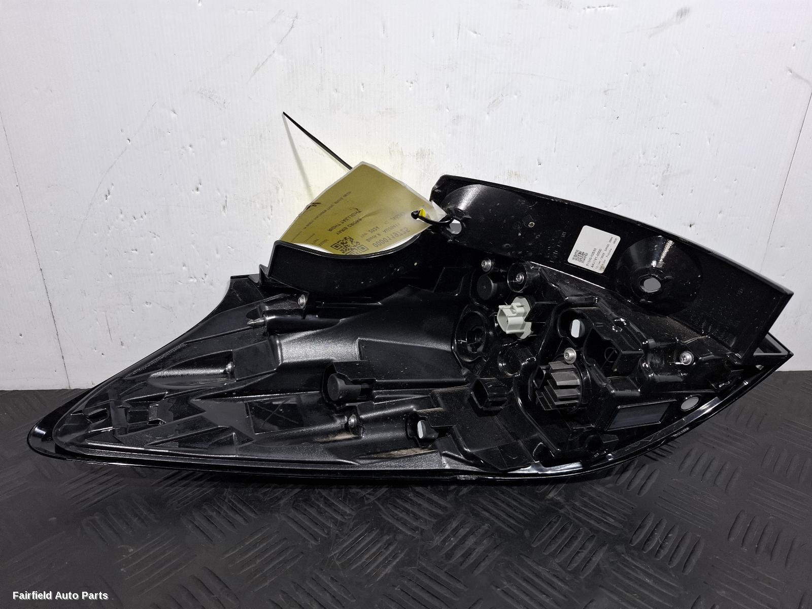 2020-2026 Toyota Yaris Cross Right Taillight