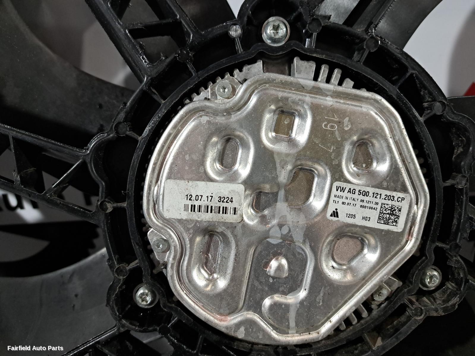 2017-2020 Volkswagen Golf Fan