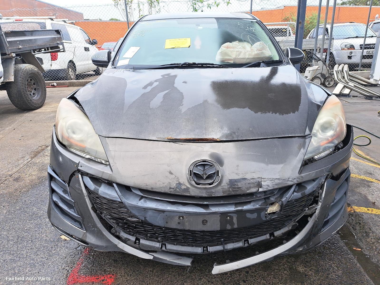 2009-2013 Mazda 3 Left Front Door Window
