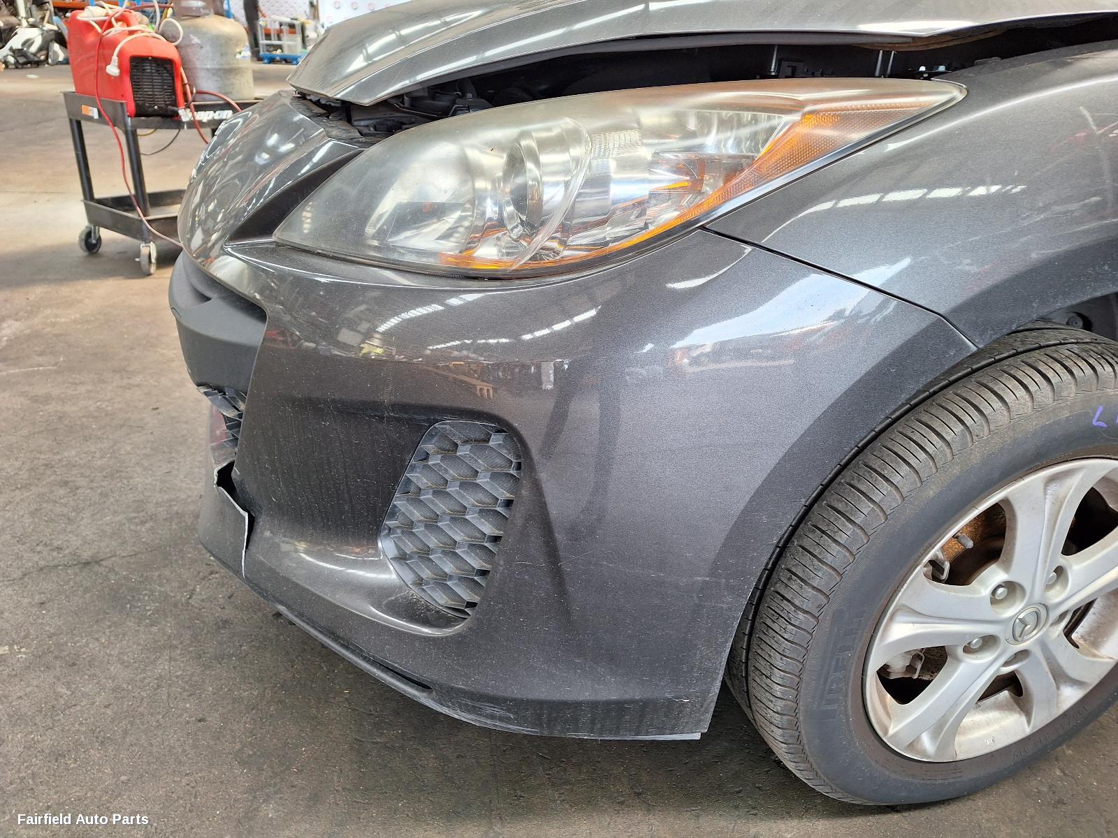 2009-2013 Mazda 3 Fuel Door   Filler