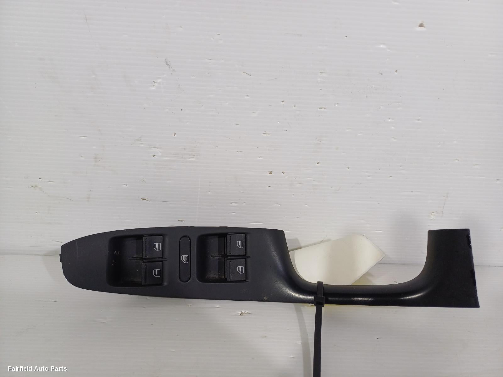 2011-2017 Volkswagen Jetta Pwr Dr Wind Switch