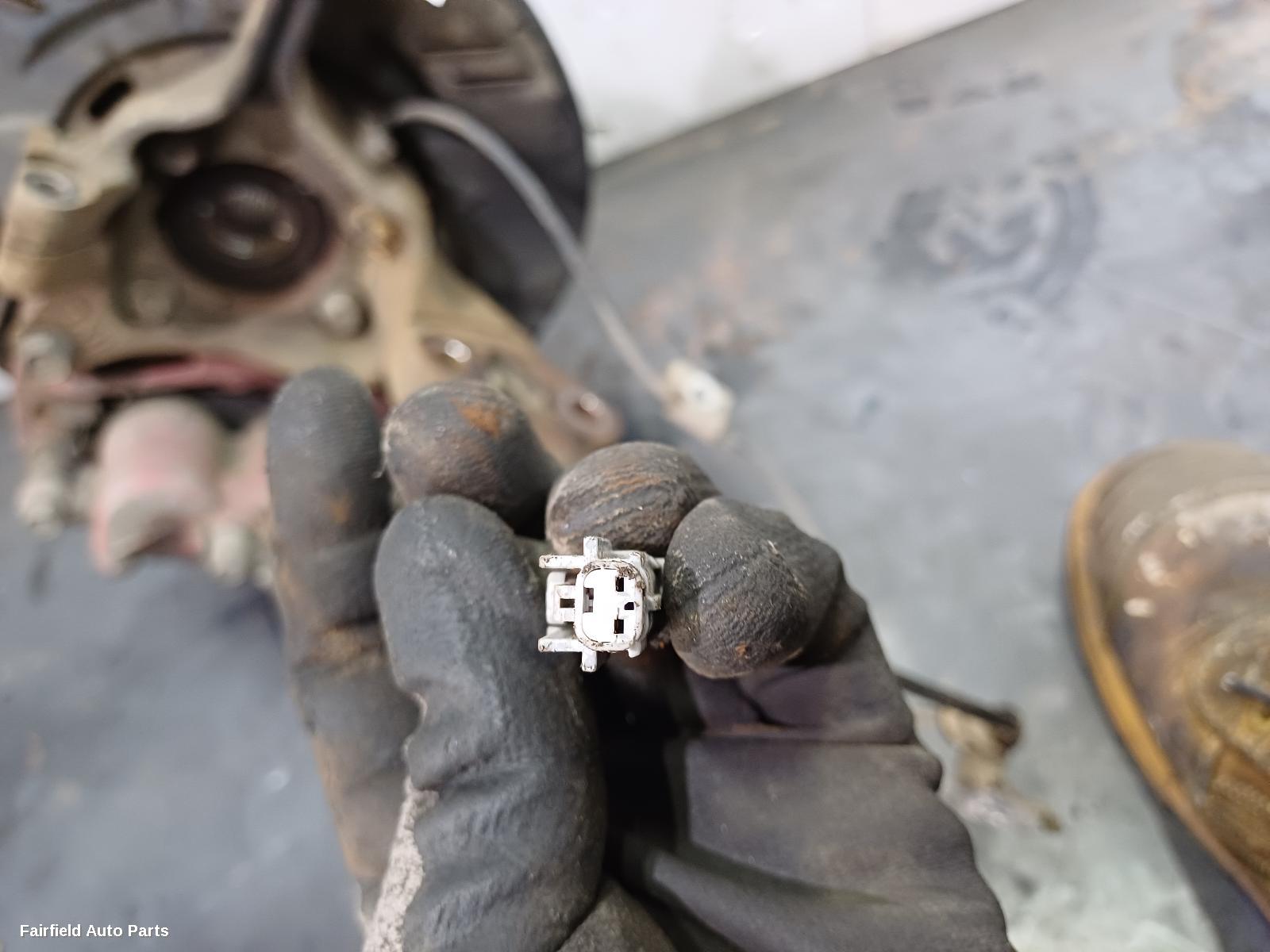 2007-2013 Subaru Impreza Right Front Hub Assembly