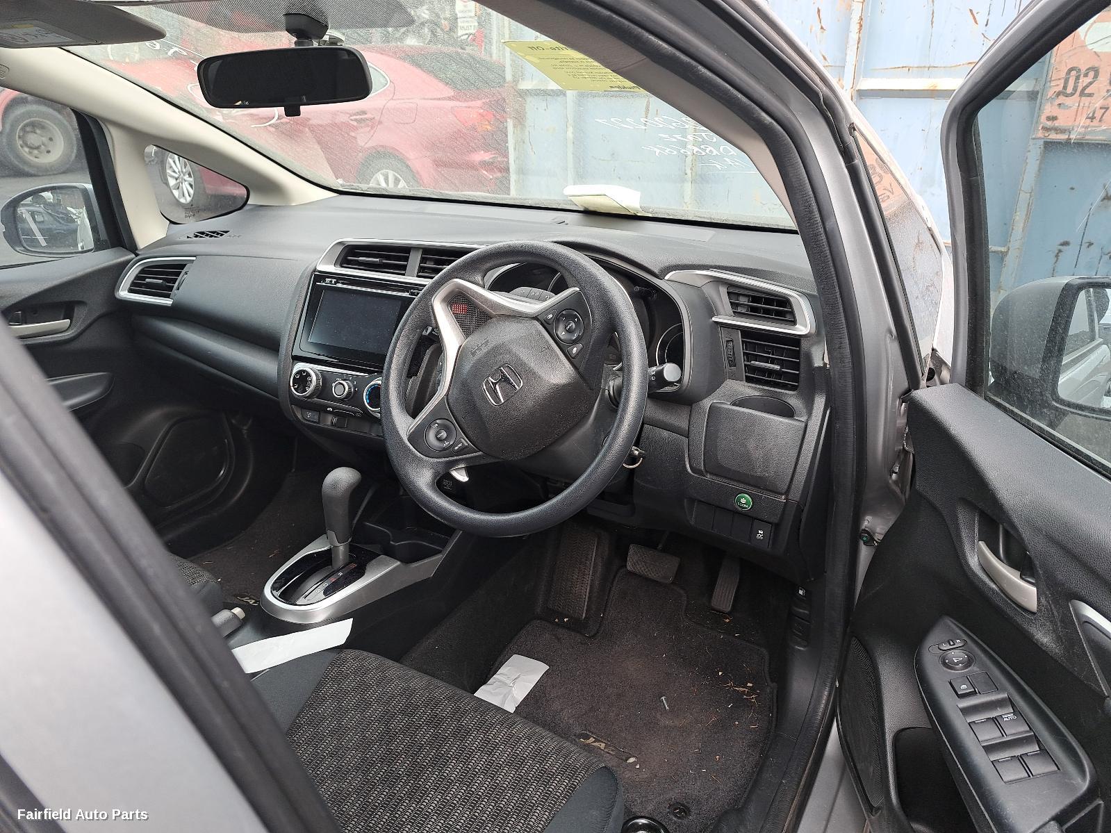 2014-2017 Honda Jazz Radio Cd Dvd Sat Tv